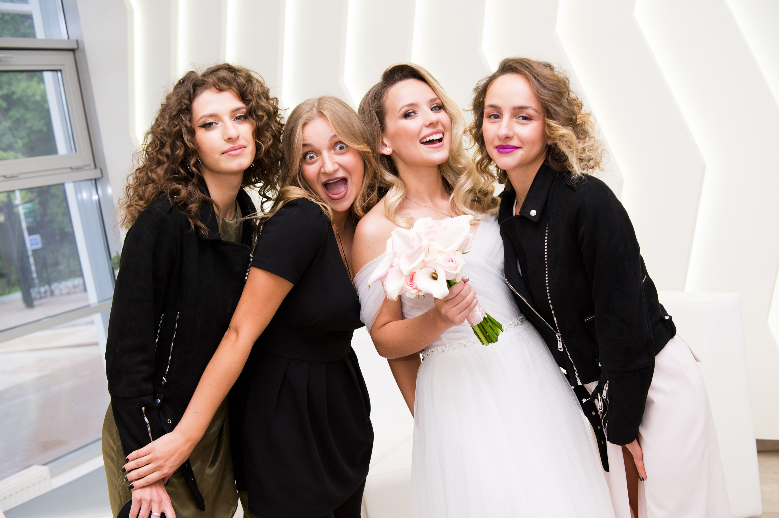 Свадьба Олега и Ани. Репортажный фотограф и видеограф Слава Думчев. Тимбилдинги, отчетники, корпоративы