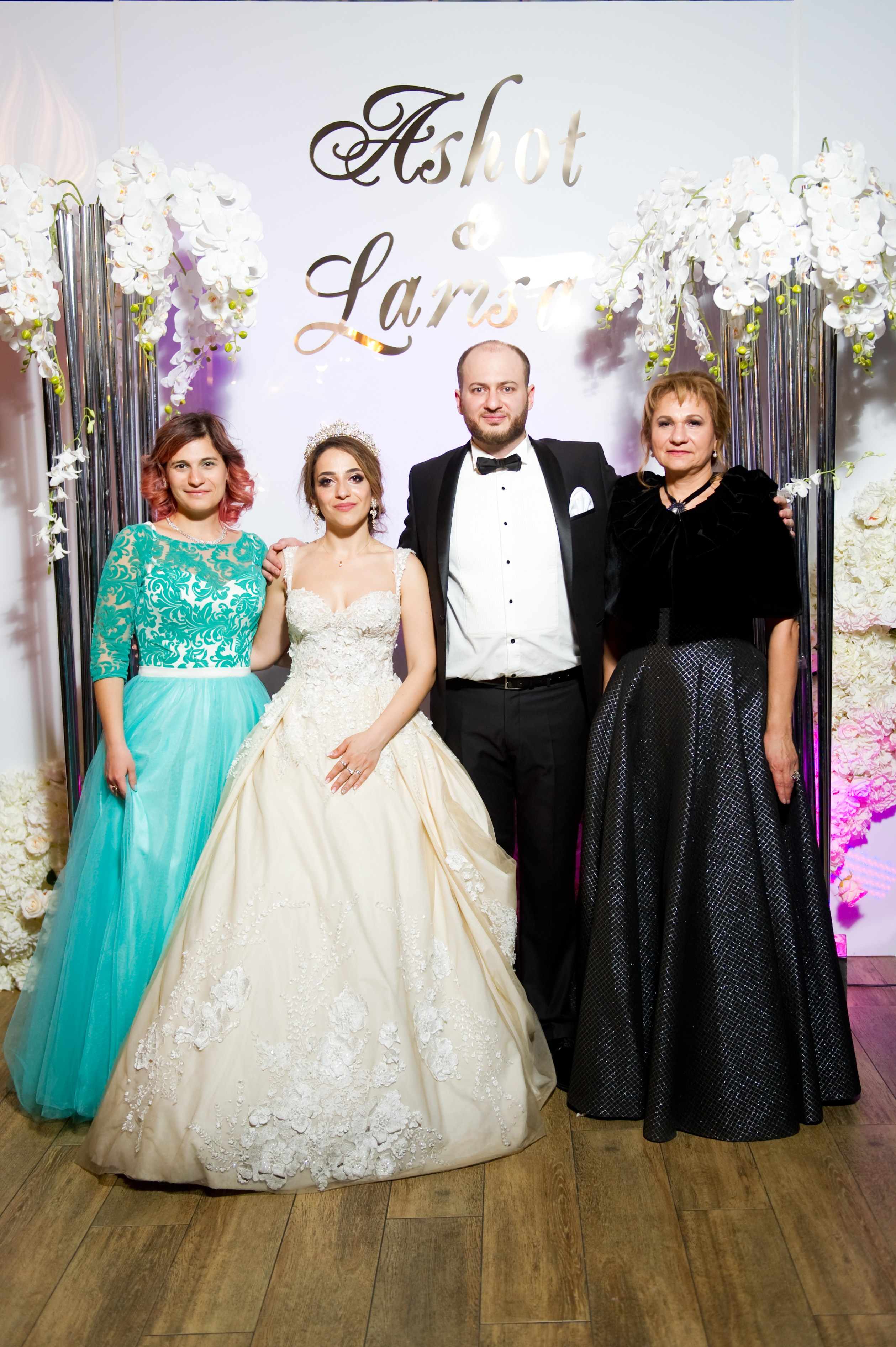 Свадьба Ашота и Ларисы. Репортажный фотограф и видеограф Слава Думчев. Тимбилдинги, отчетники, корпоративы