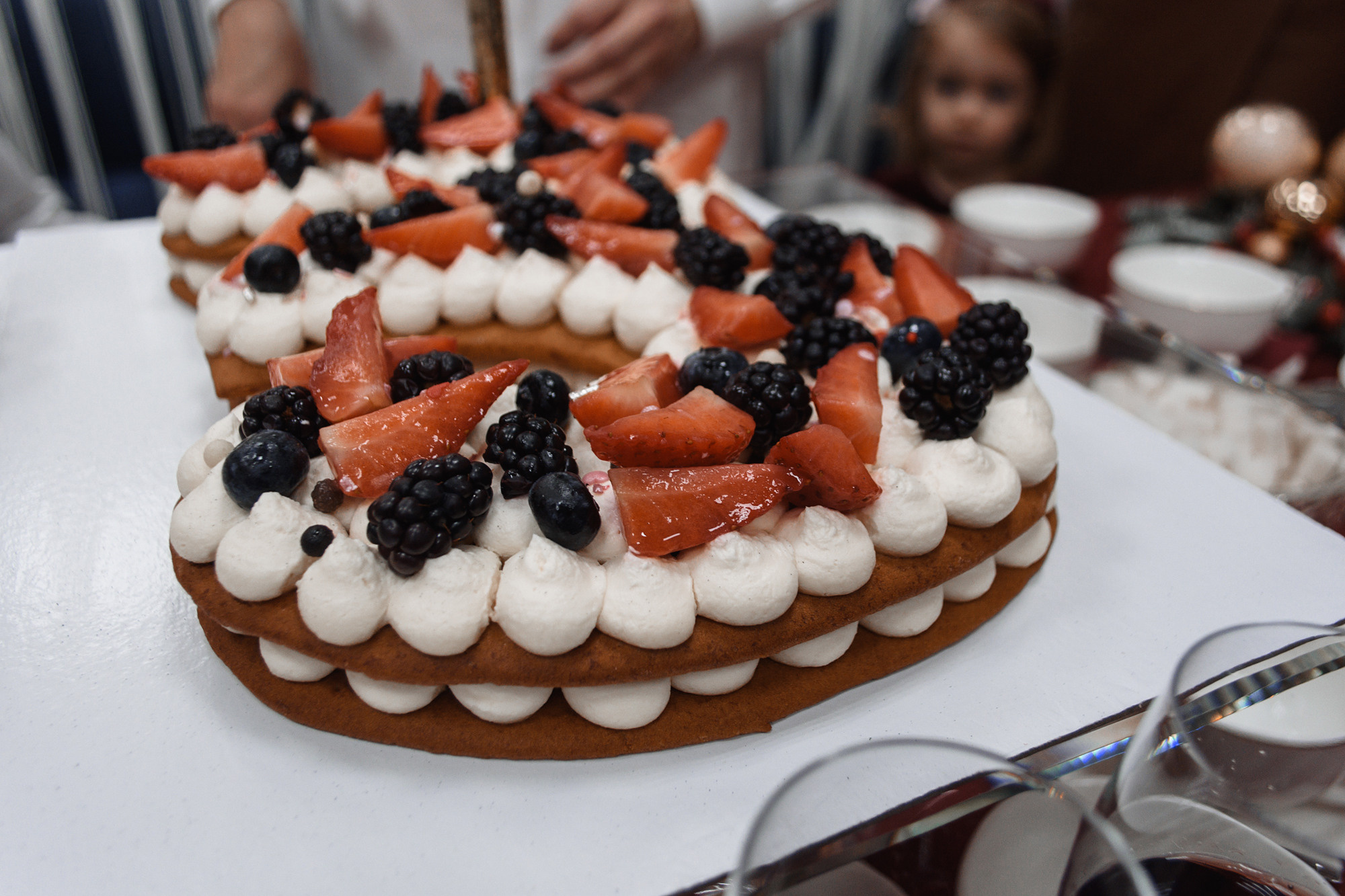 Сеть магазинов «Милано» празднует свое 23 летие. Evgeniy Roslov