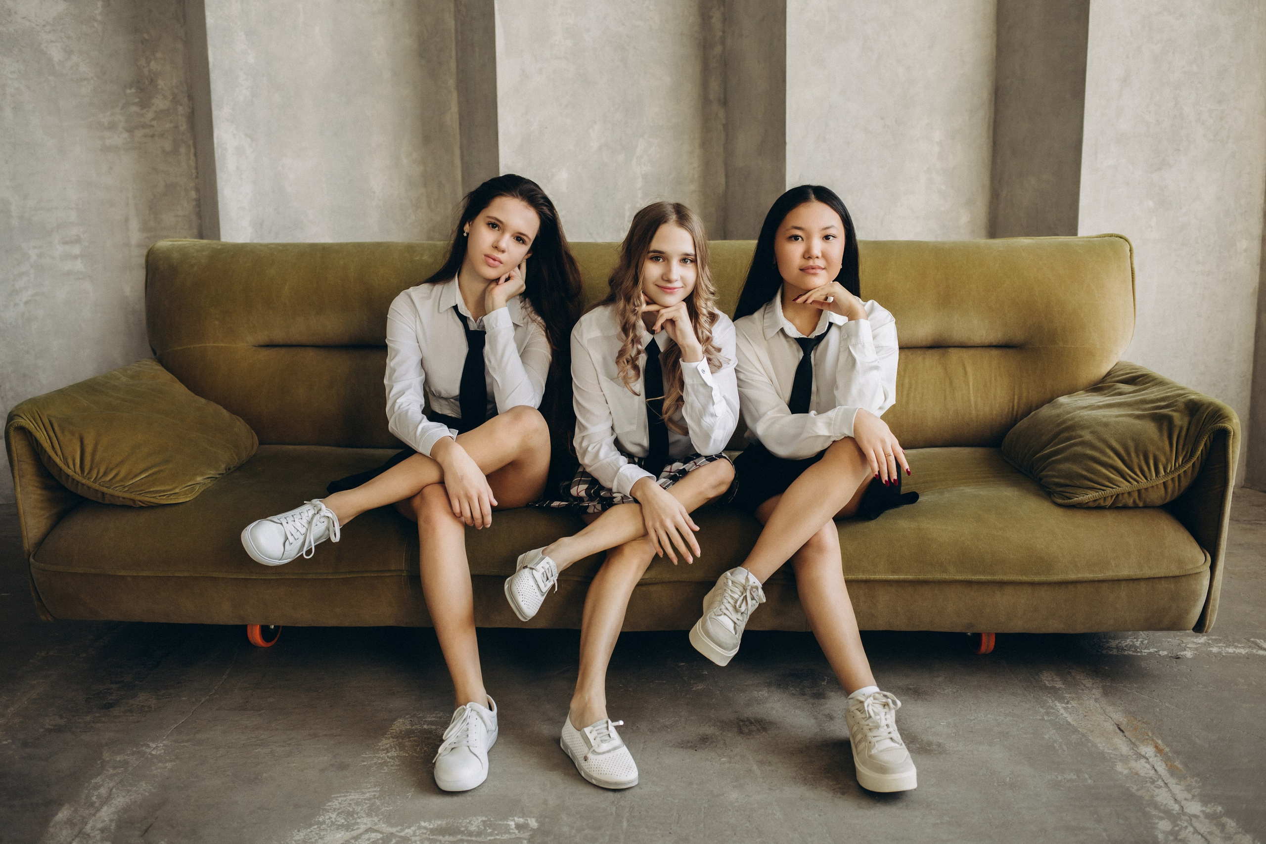 Выпускной класс в студии. Портретный и семейный фотограф в Саратове Елена Шустова