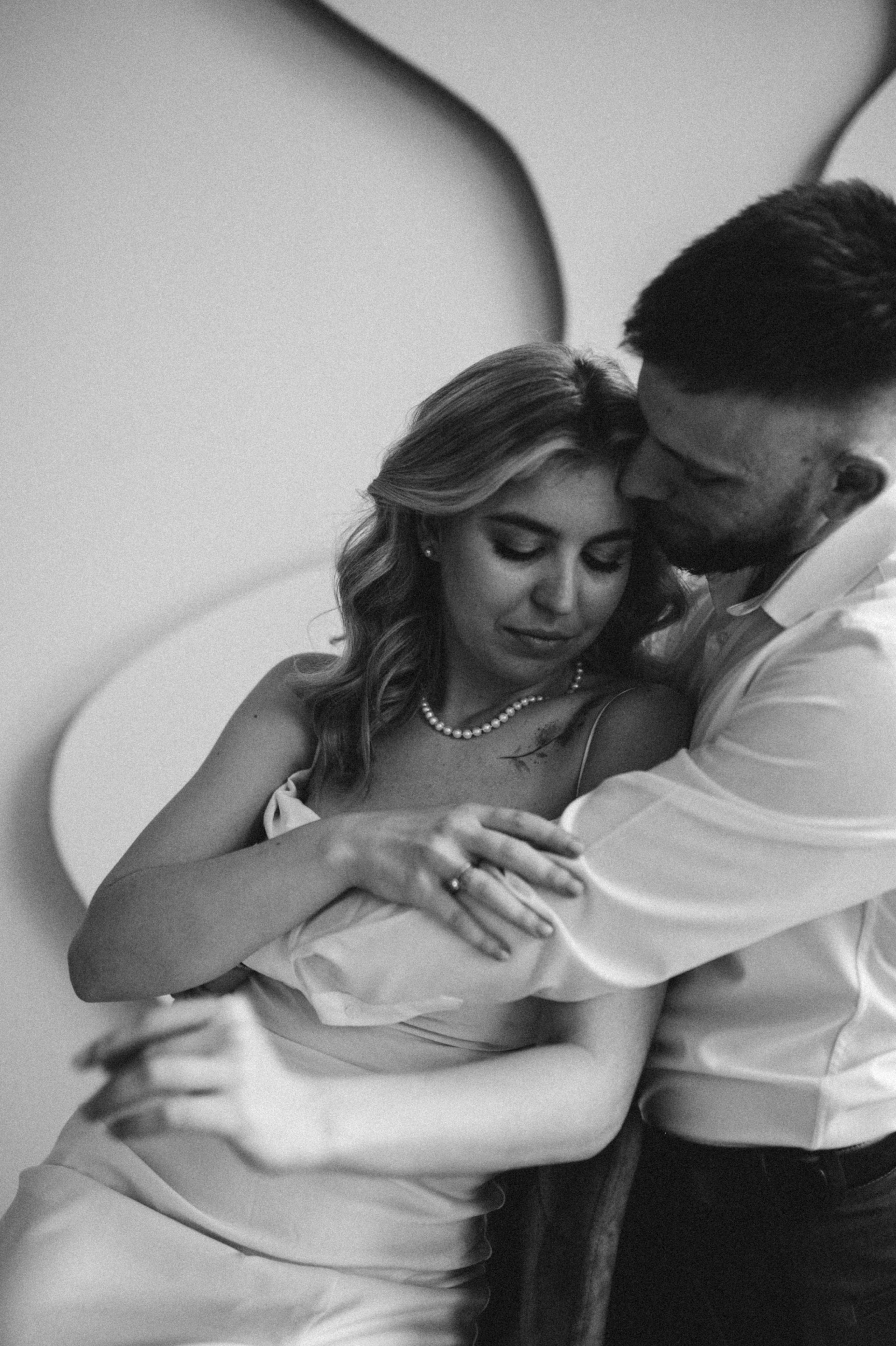 Коля и Алёна в студии. Семейный и свадебный lifestyle-фотограф в Москве Мария Петрова