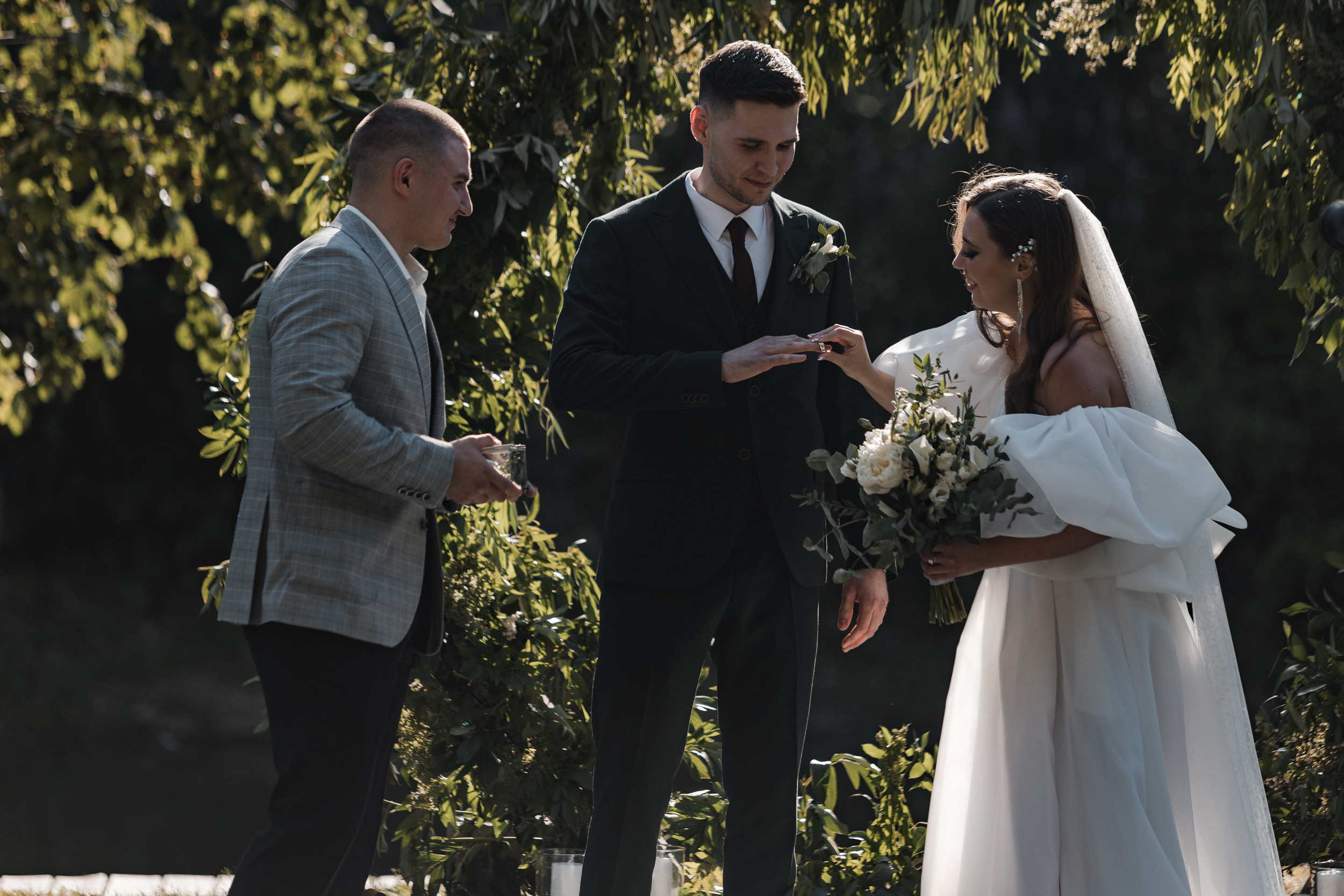 Leo + Liza. Антон Айрис | Anton Iris — стильно сниму твою свадьбу и депрессию