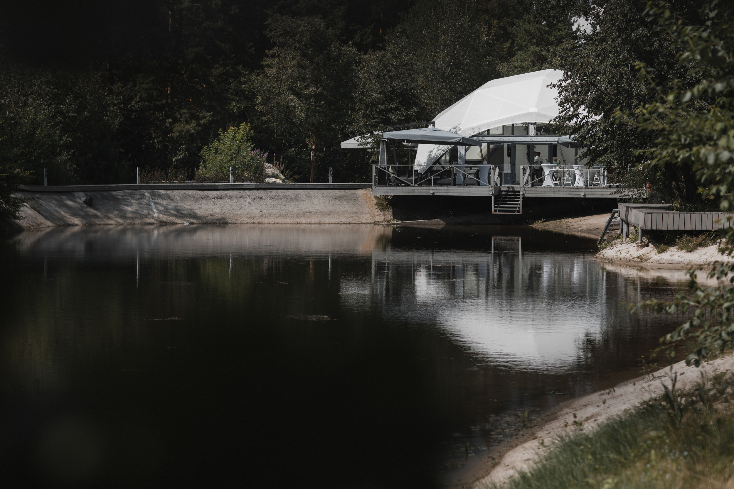 Leo + Liza. Антон Айрис | Anton Iris — стильно сниму твою свадьбу и депрессию