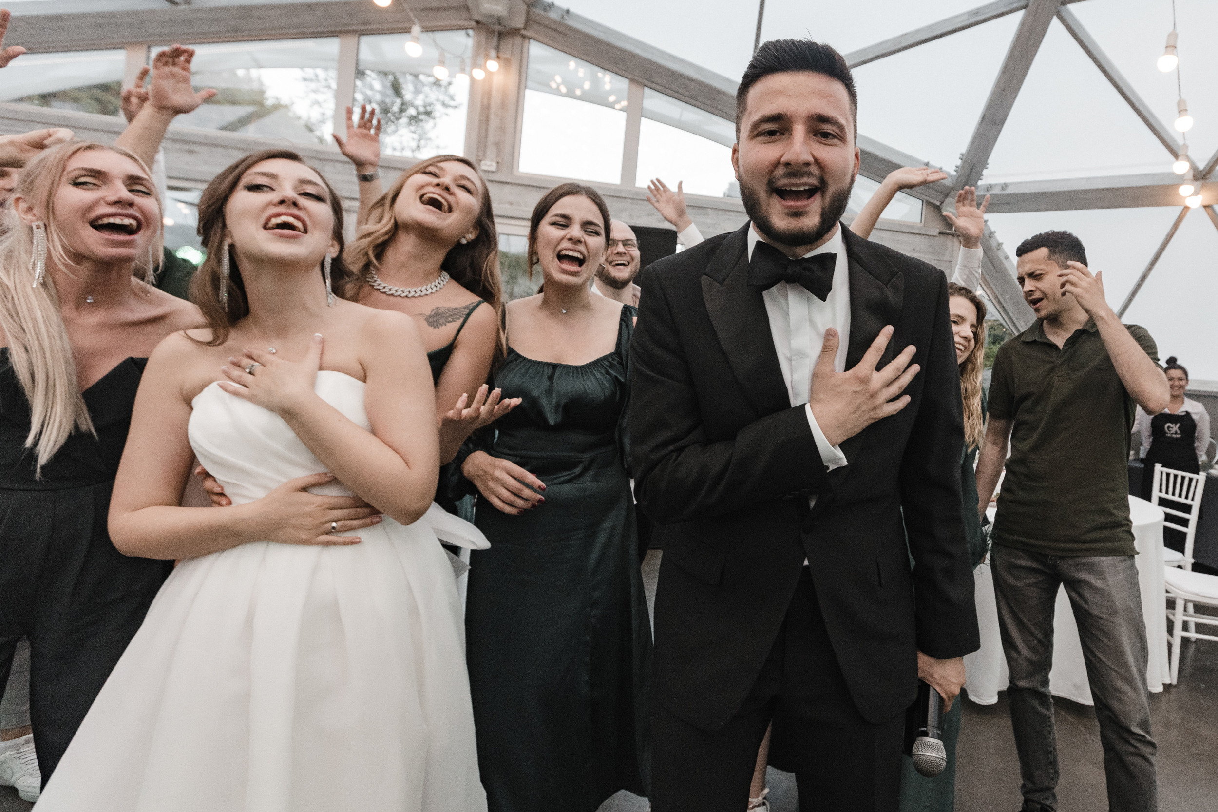 Leo + Liza. Антон Айрис | Anton Iris — стильно сниму твою свадьбу и депрессию