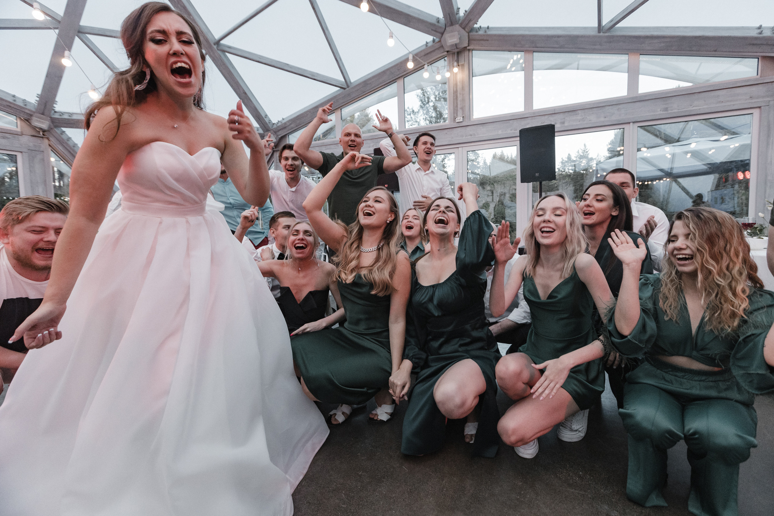 Leo + Liza. Антон Айрис | Anton Iris — стильно сниму твою свадьбу и депрессию