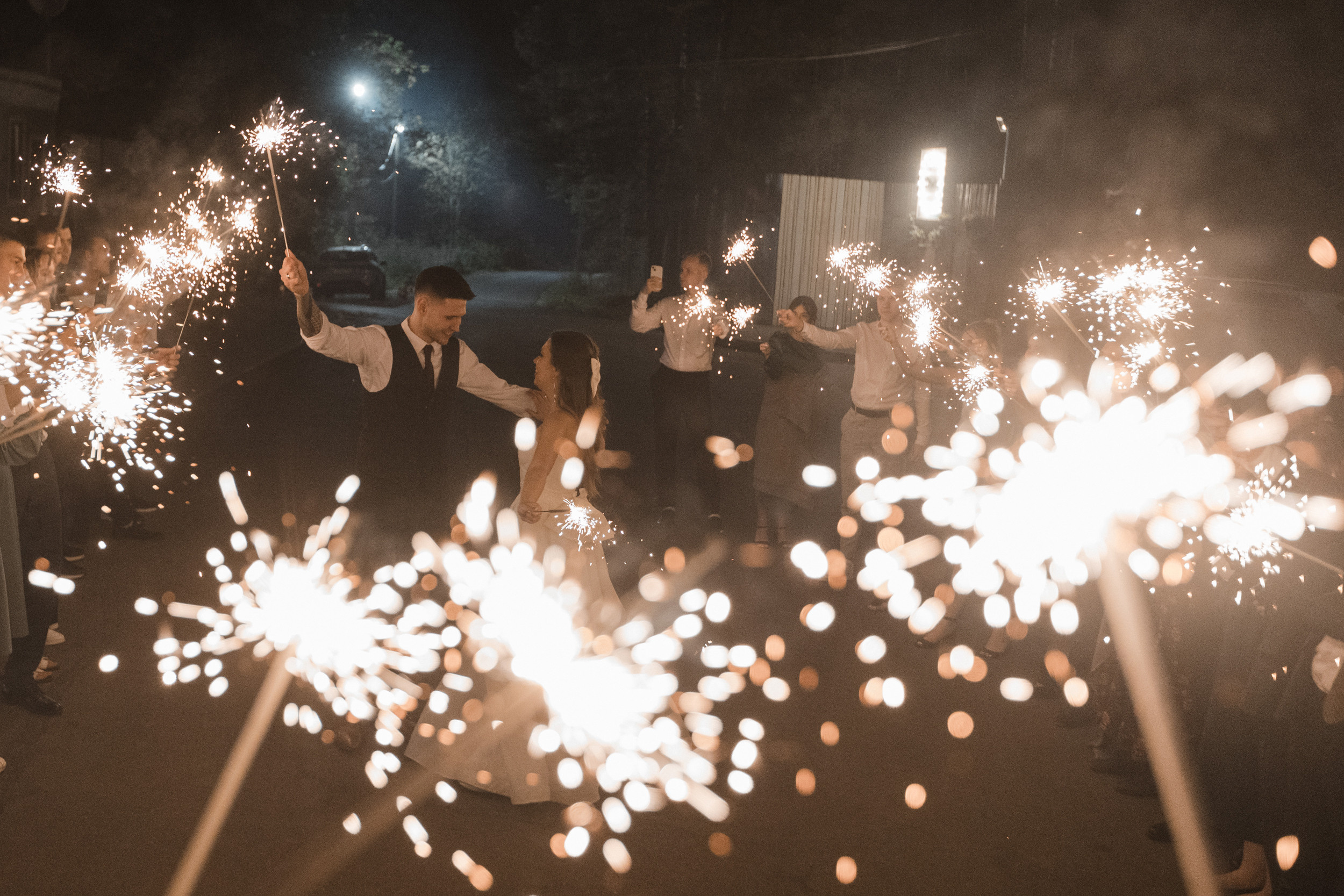 Leo + Liza. Антон Айрис | Anton Iris — стильно сниму твою свадьбу и депрессию