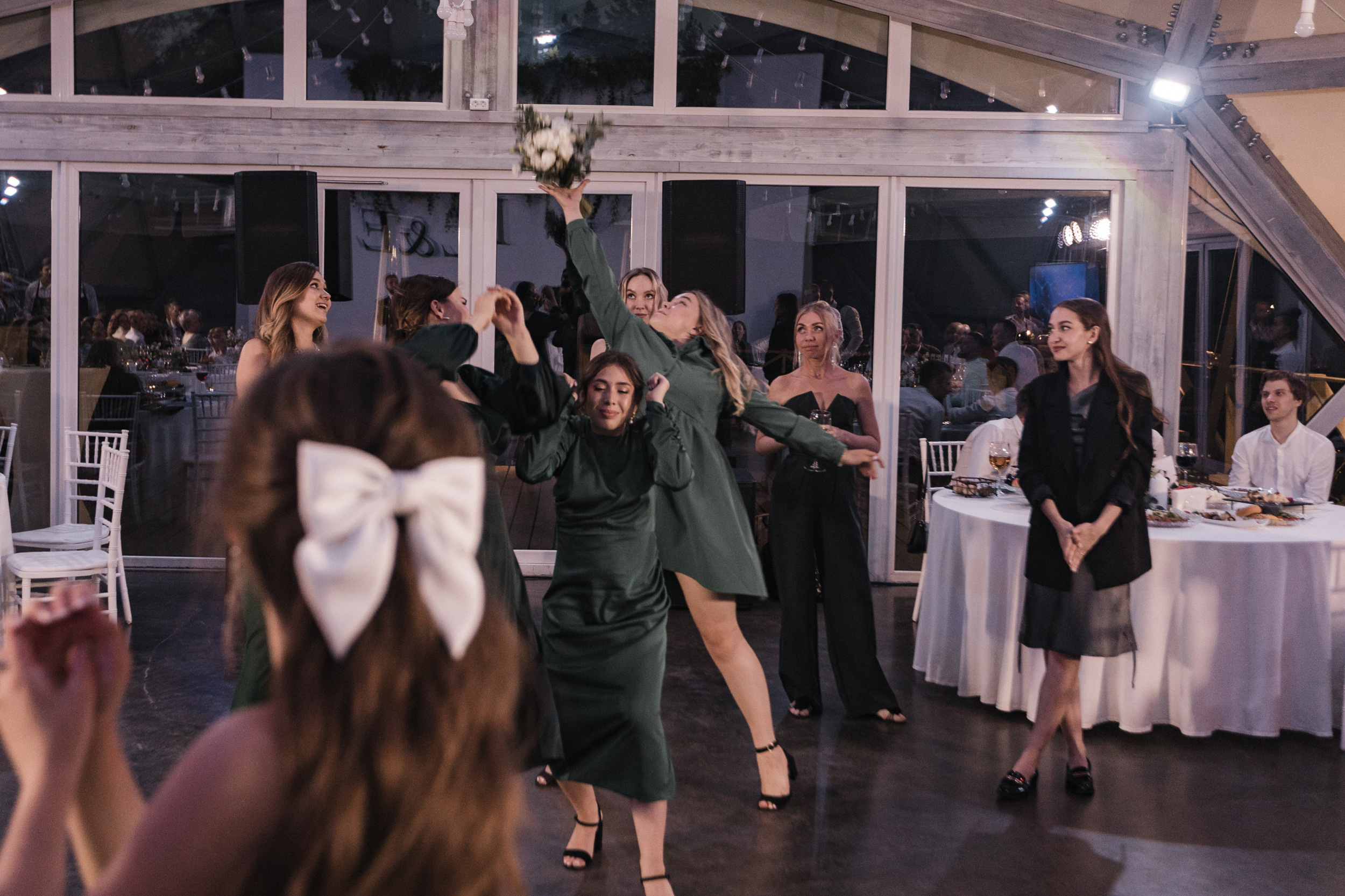 Leo + Liza. Антон Айрис | Anton Iris — стильно сниму твою свадьбу и депрессию