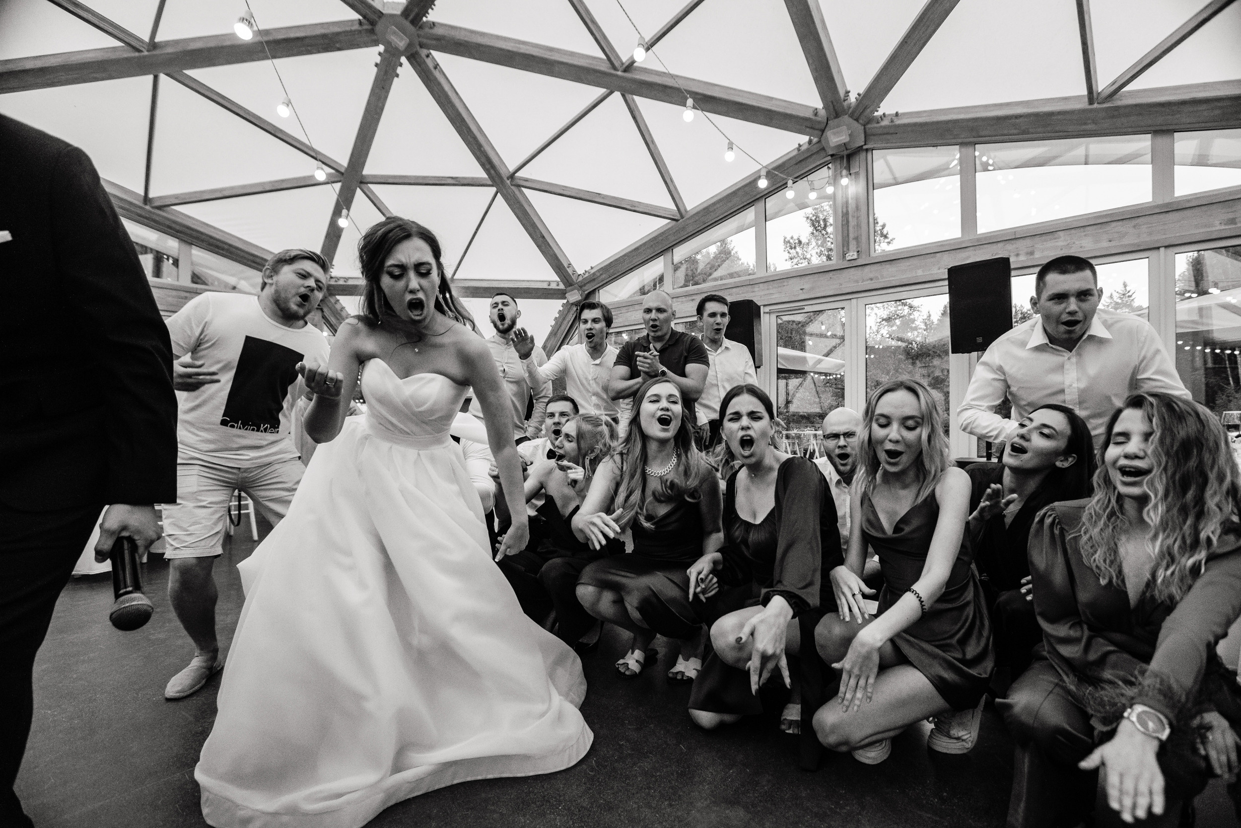 Leo + Liza. Антон Айрис | Anton Iris — стильно сниму твою свадьбу и депрессию