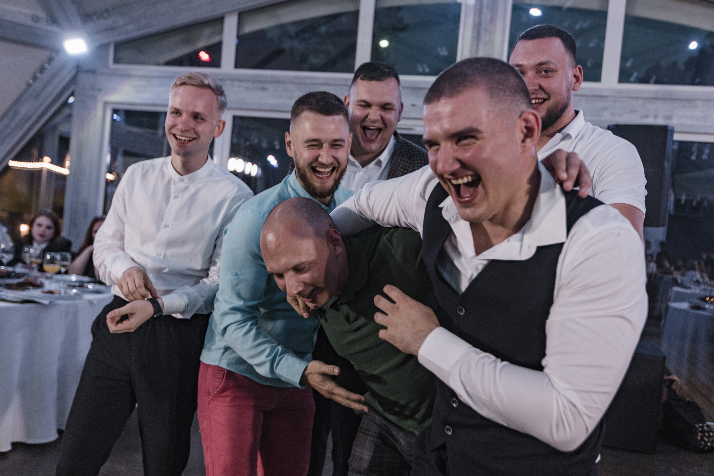 Leo + Liza. Антон Айрис | Anton Iris — стильно сниму твою свадьбу и депрессию