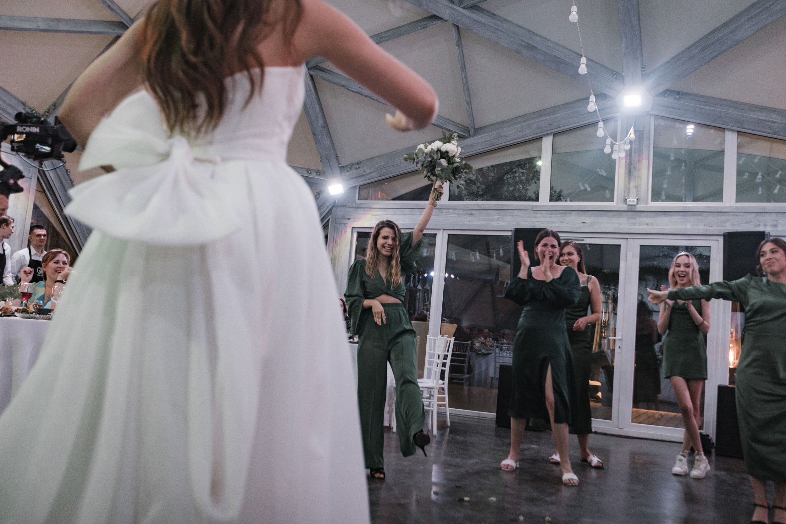 Leo + Liza. Антон Айрис | Anton Iris — стильно сниму твою свадьбу и депрессию