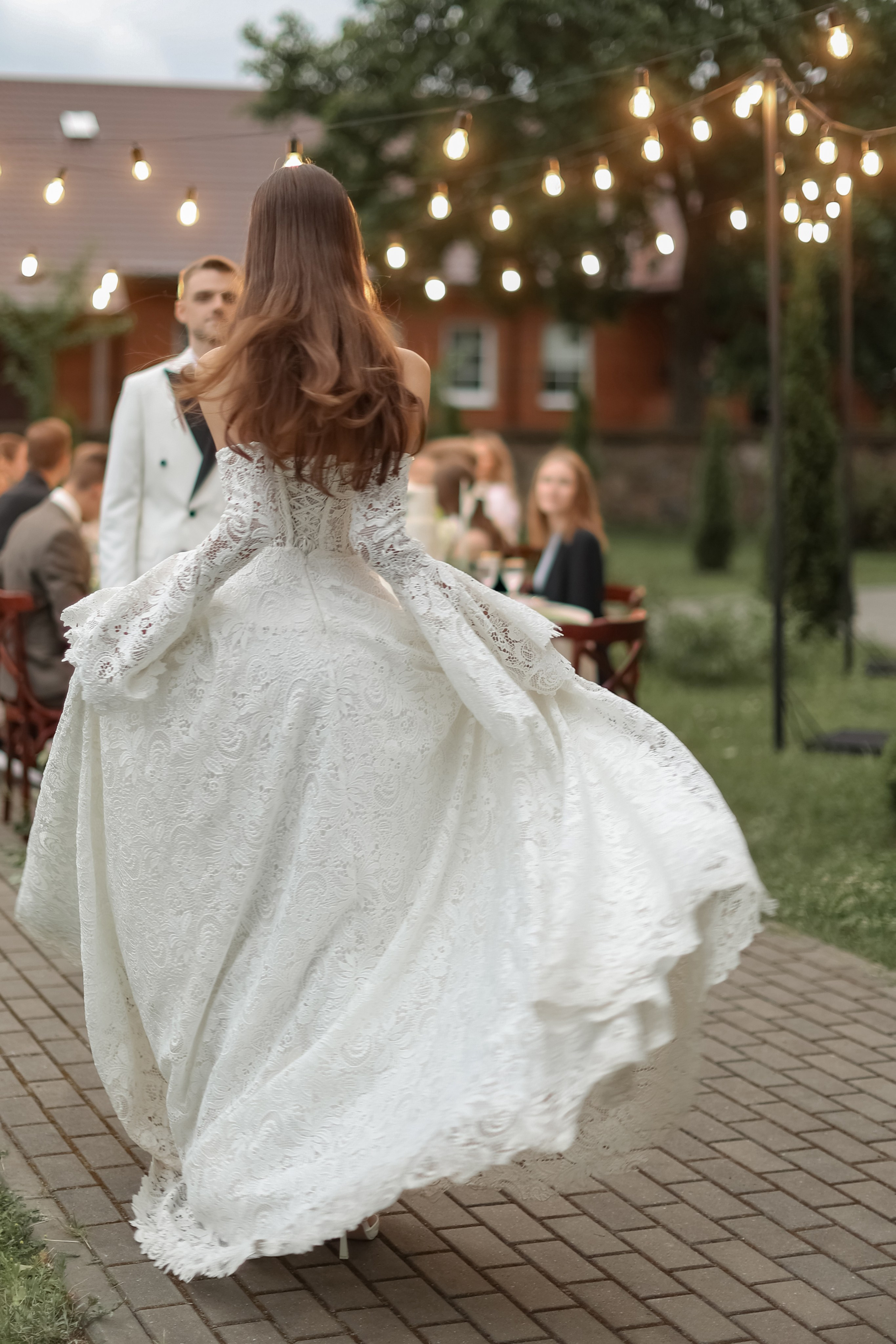 Кирилл и Виктория. Свадебные фотограф и видеограф в Минске Голдосовы Марина и Вадим