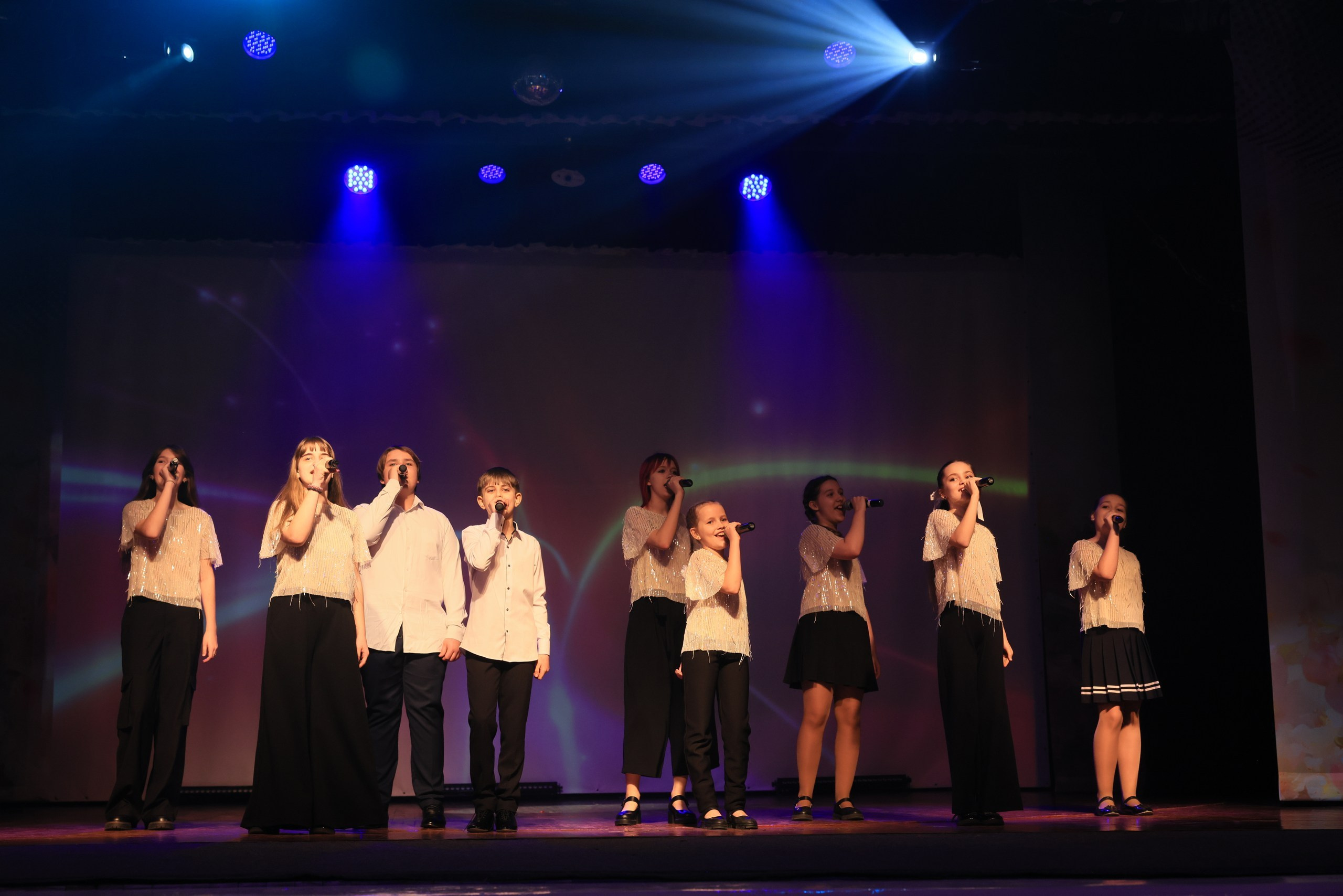 Концерт к 8 Марта в ДК «Металлург» г. Тула. Фотограф в Туле Крупский АнДРей. Фотостудия «КАДР71» в Туле