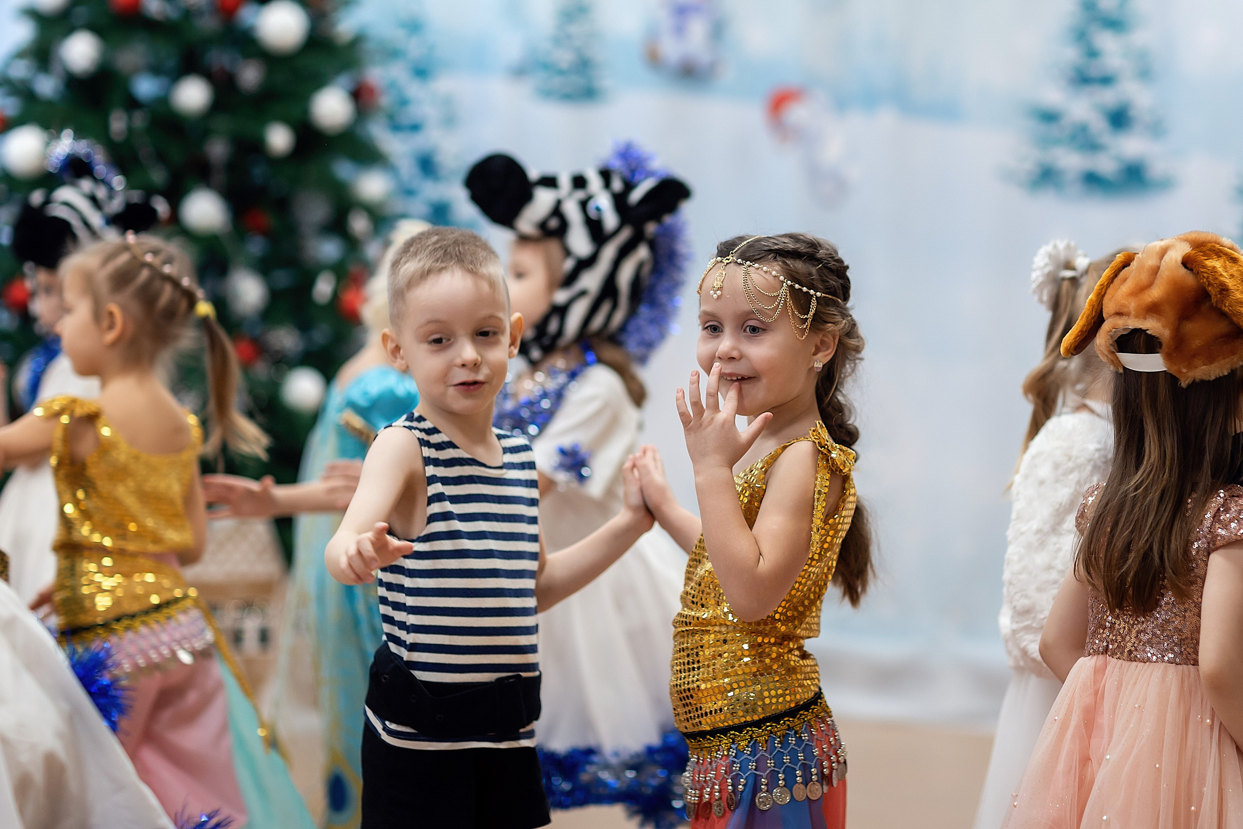 Утренник_"Веселый балаганчик» 2024. Семейный фотограф в Санкт-Петербурге