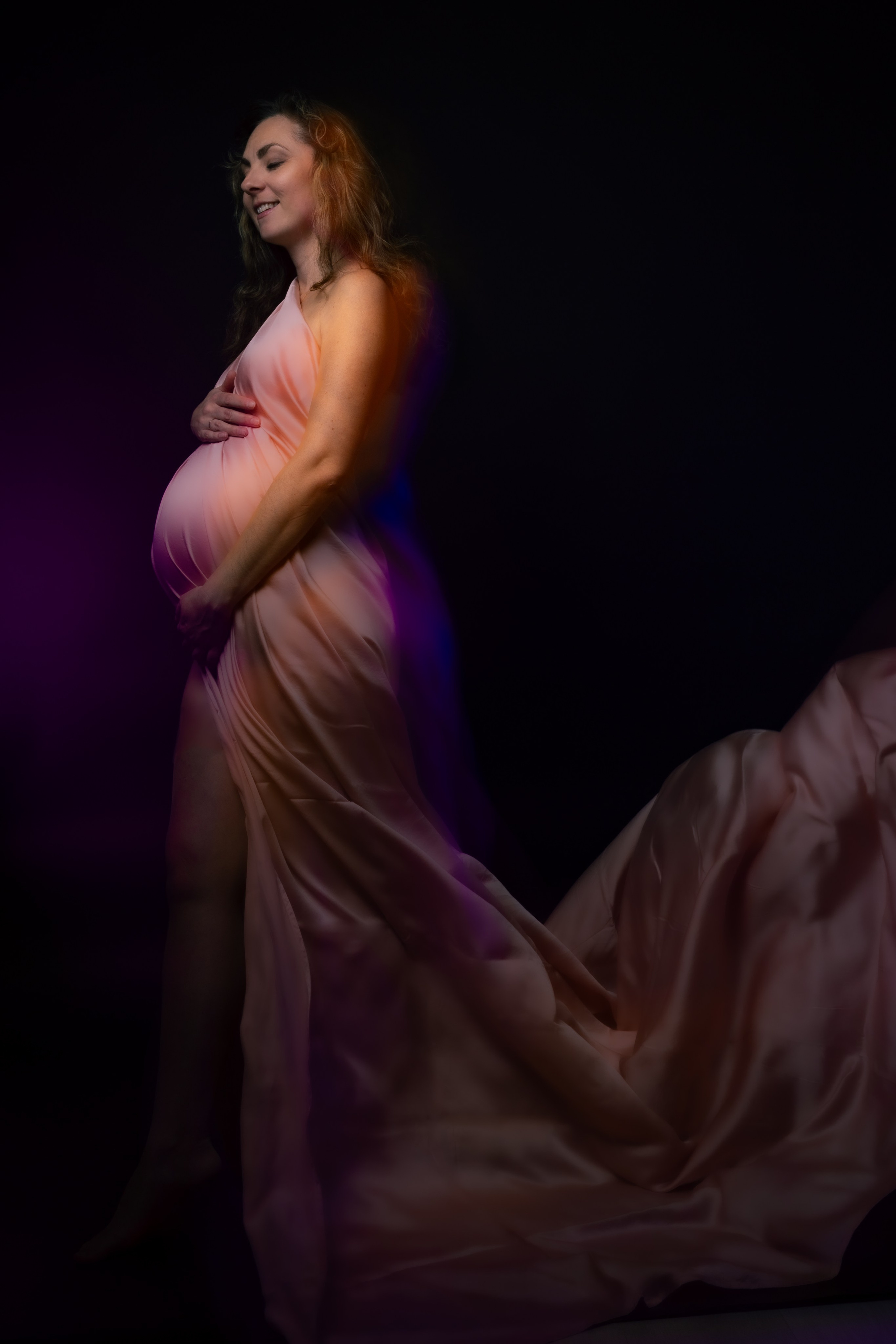 Беременность. Студия. Смешанный свет. Свадебный и семейный фотограф в Москве Красинская Мария