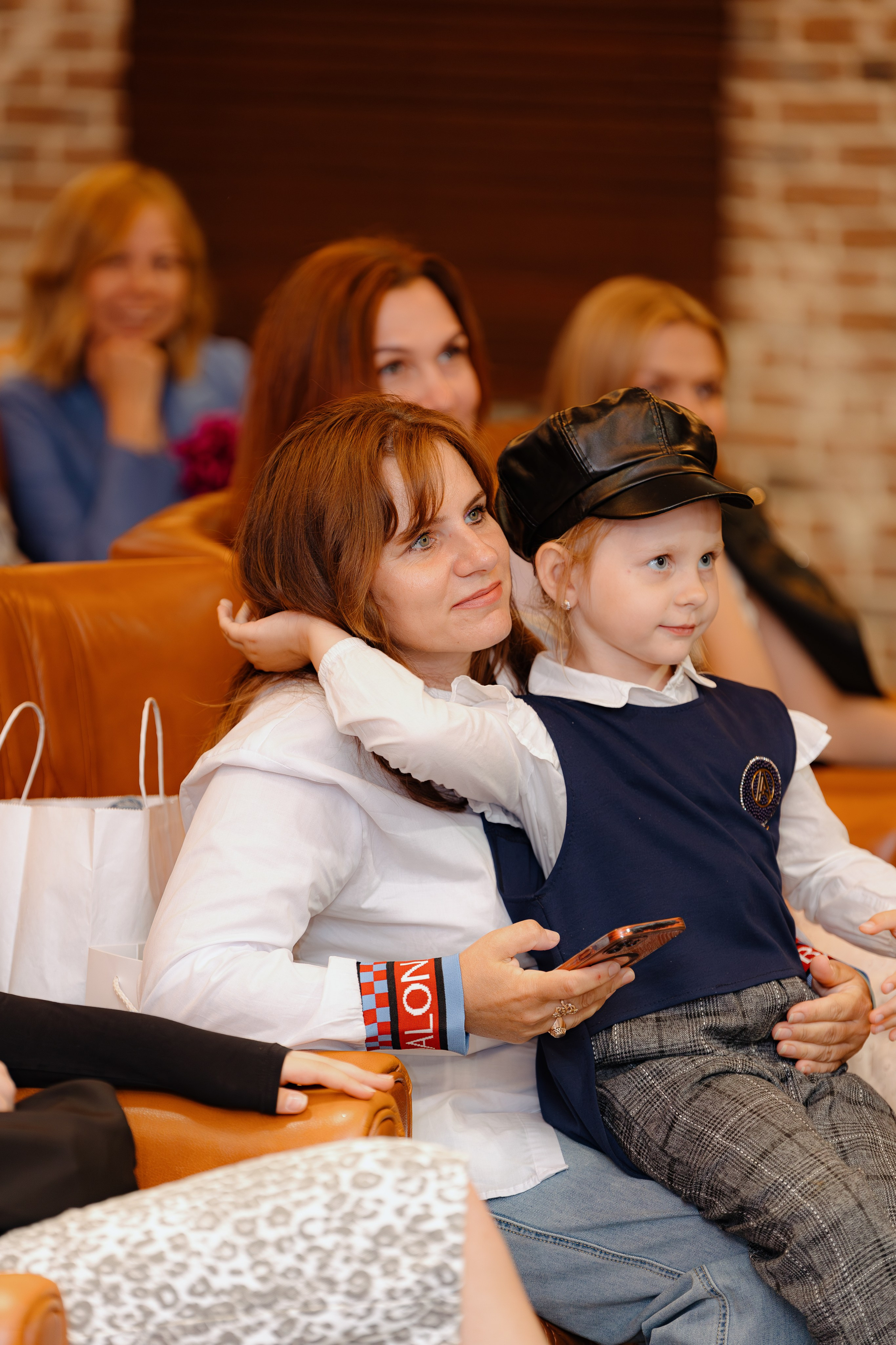 Презентация книги. Свадебный и репортажный фотограф Киров | Вадим Карпук