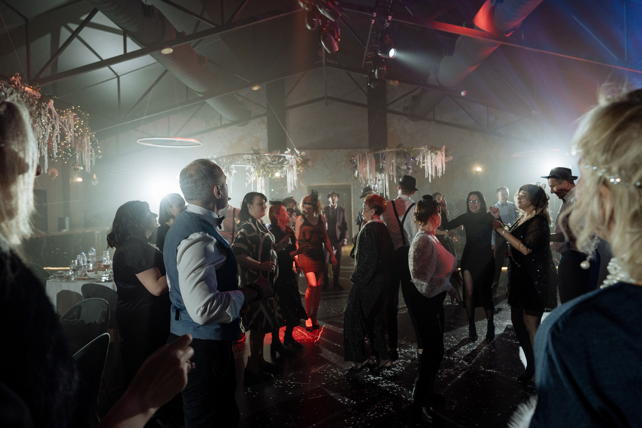 Альбион Тур