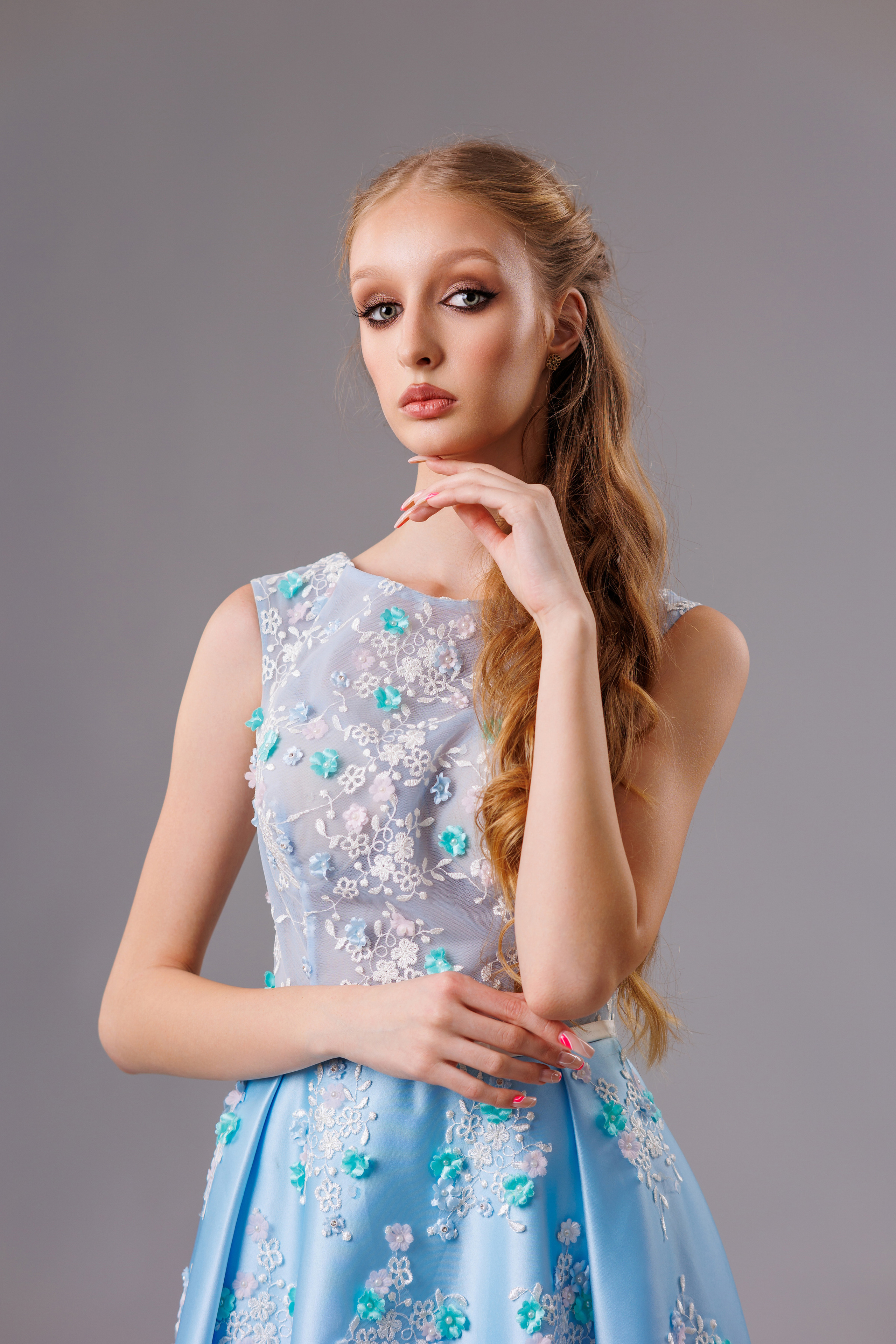 Съёмка платьев. Коммерческий фотограф Андрей Тремасов