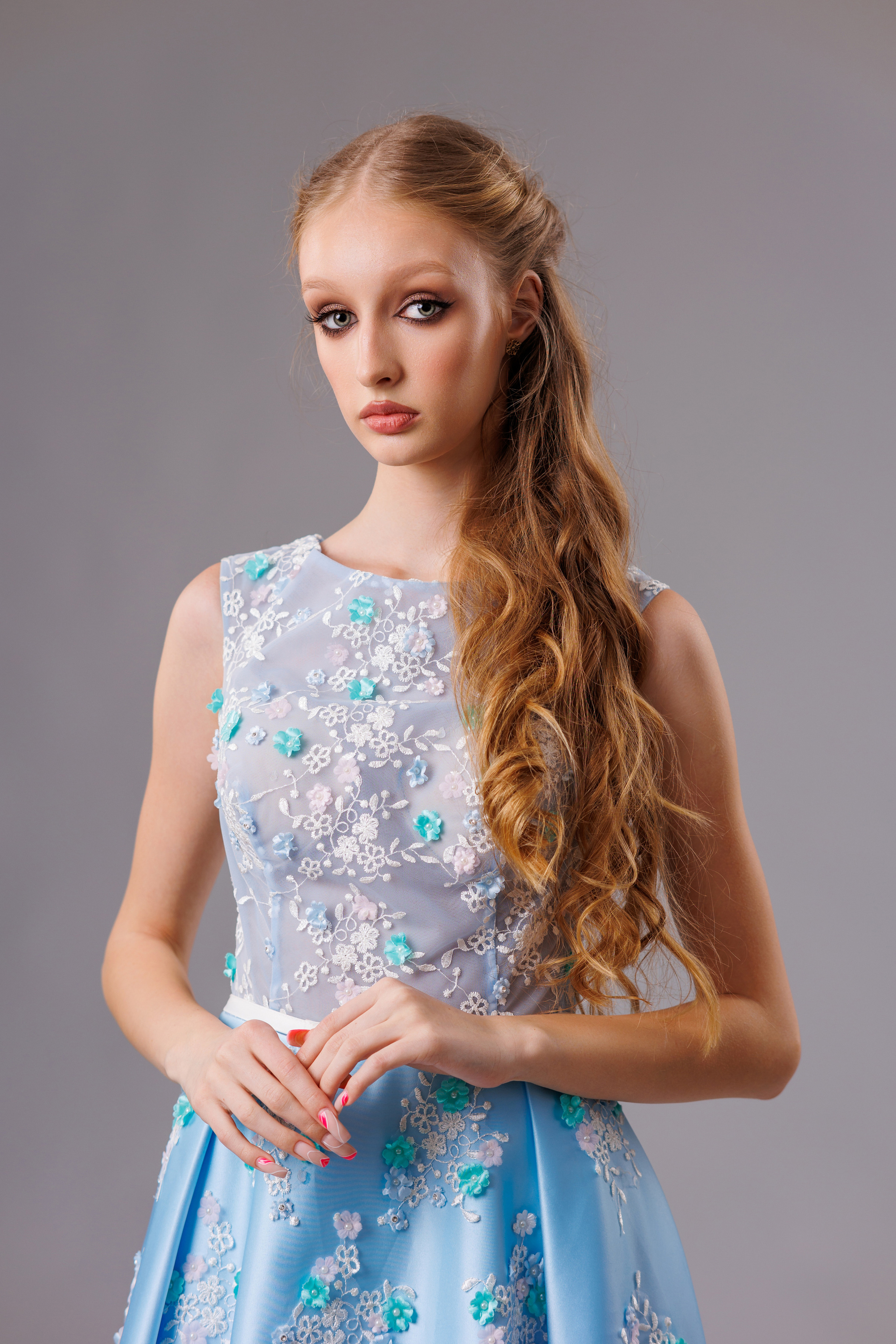 Съёмка платьев. Коммерческий фотограф Андрей Тремасов