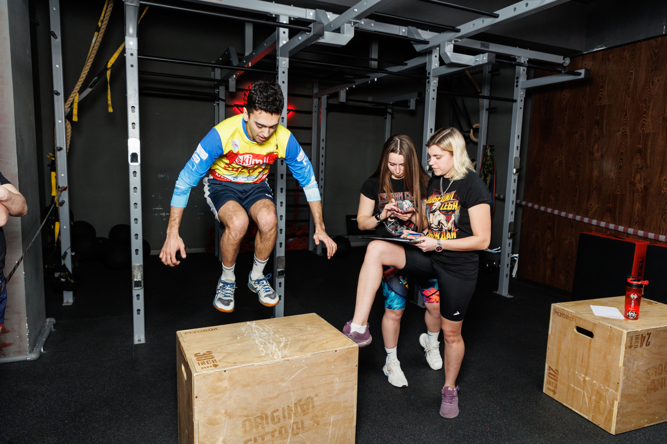 День Рожденья Фитнес —центра «Спектр». Коммерческий фотограф Андрей Тремасов