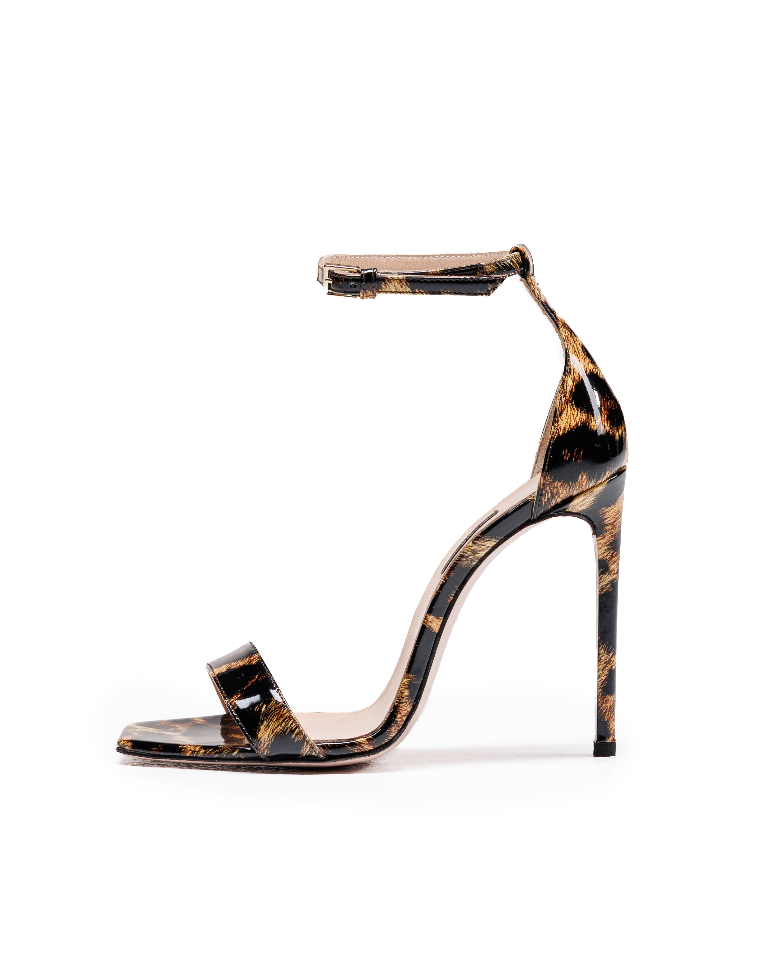 Съёмка для сайта бренда SoBreen. Коммерческий фотограф Андрей Тремасов