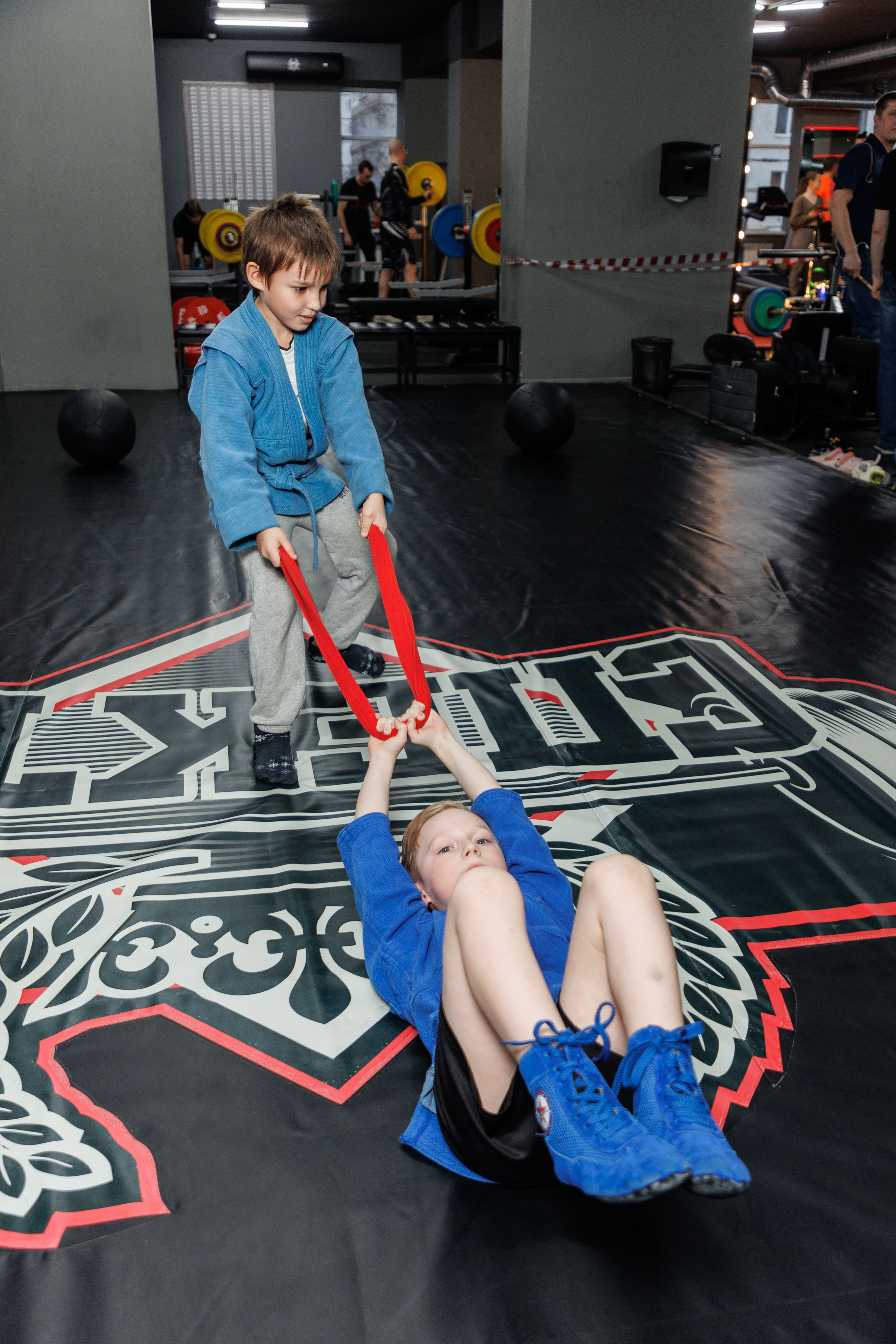 День Рожденья Фитнес —центра «Спектр». Коммерческий фотограф Андрей Тремасов