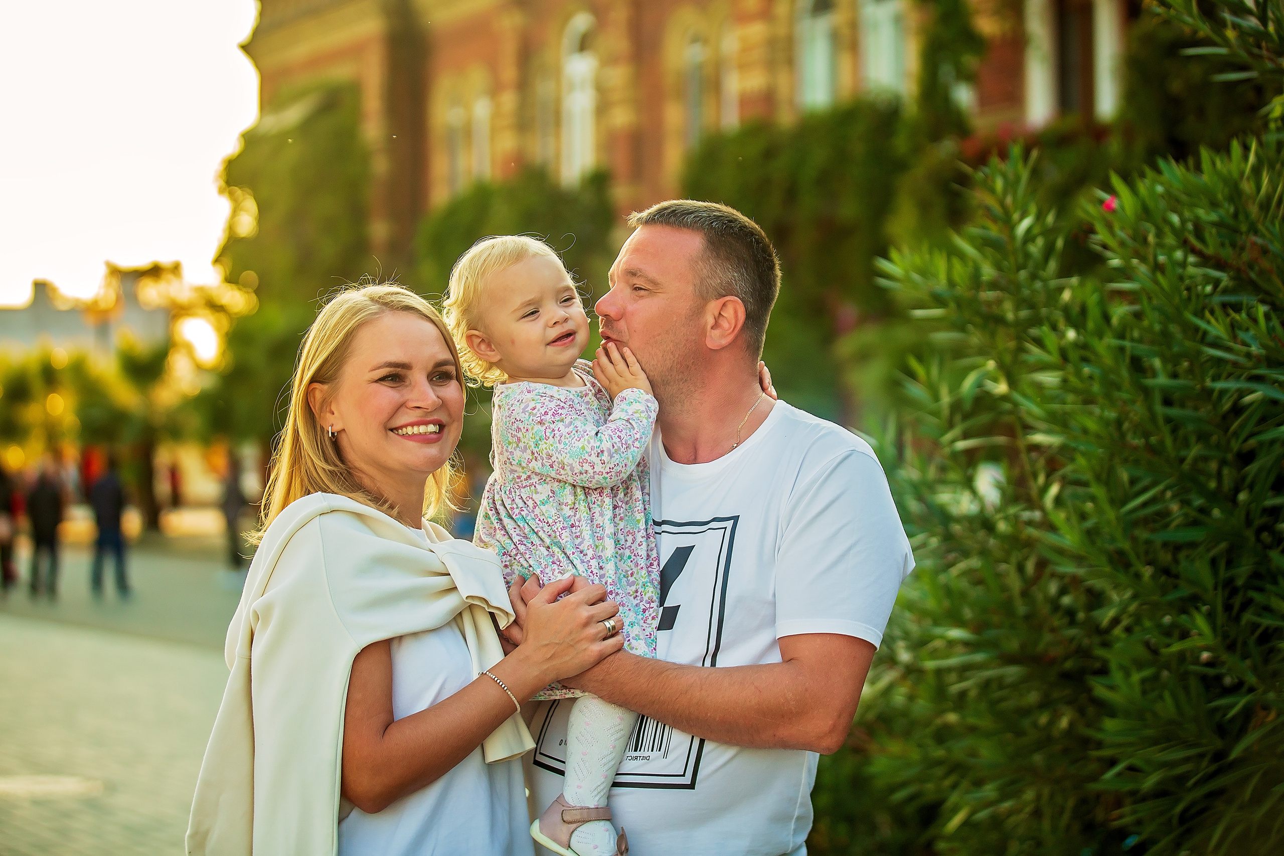 Кусочек лета…. Свадебный и семейный фотограф в Абхазии Эля Цишба