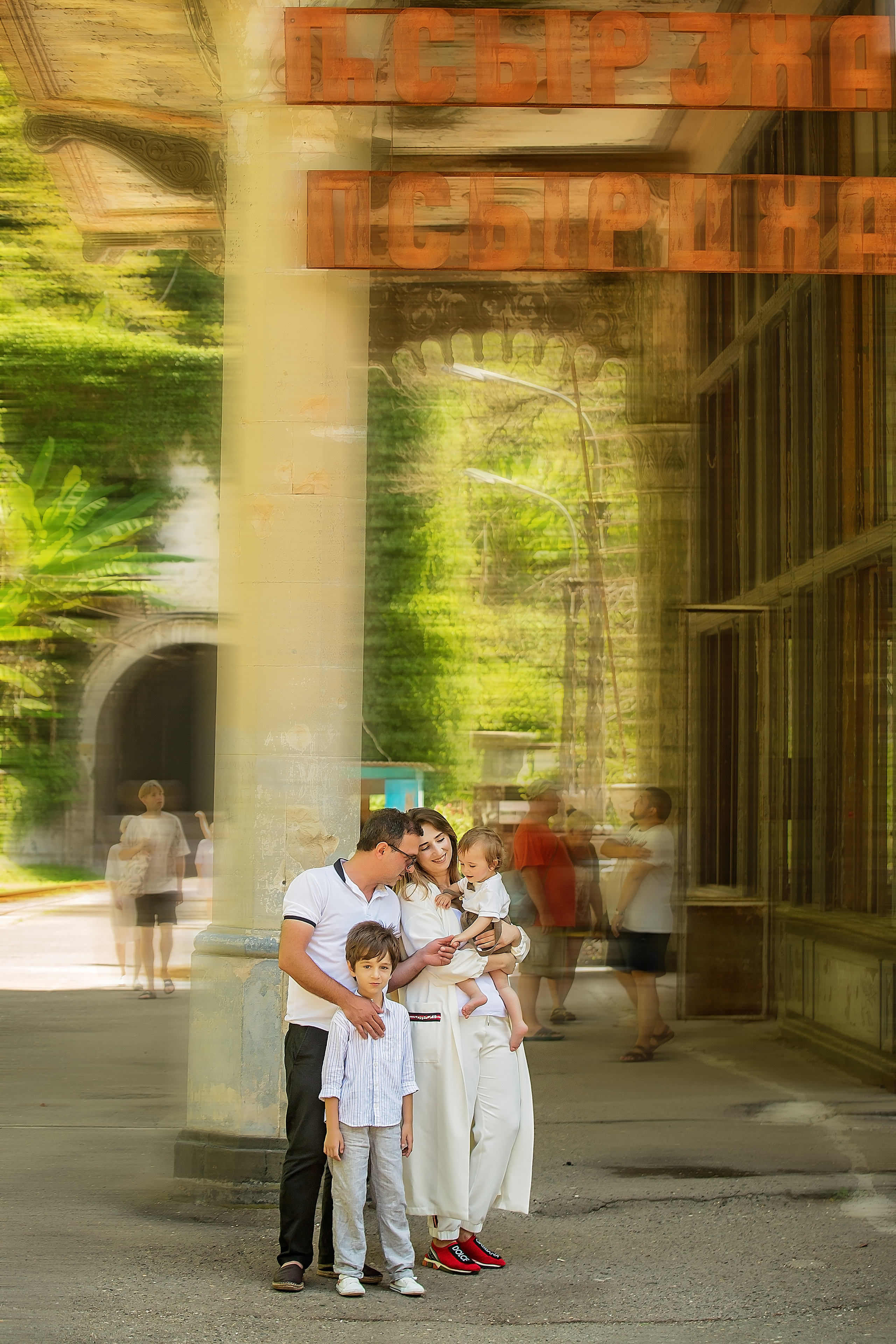Счастливое детство. Свадебный и семейный фотограф в Абхазии Эля Цишба