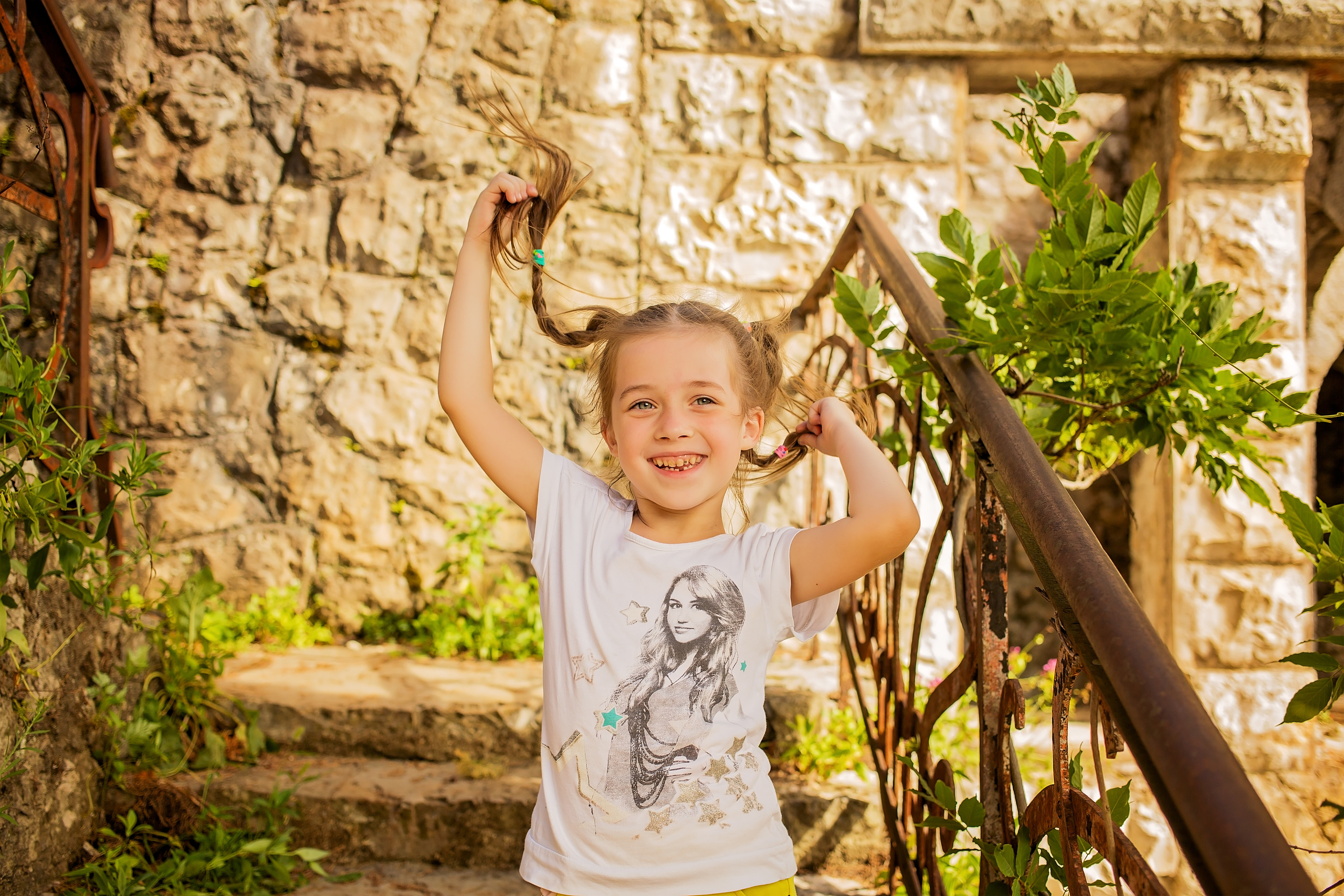 Замок принца Ольденбургского. Свадебный и семейный фотограф в Абхазии Эля Цишба