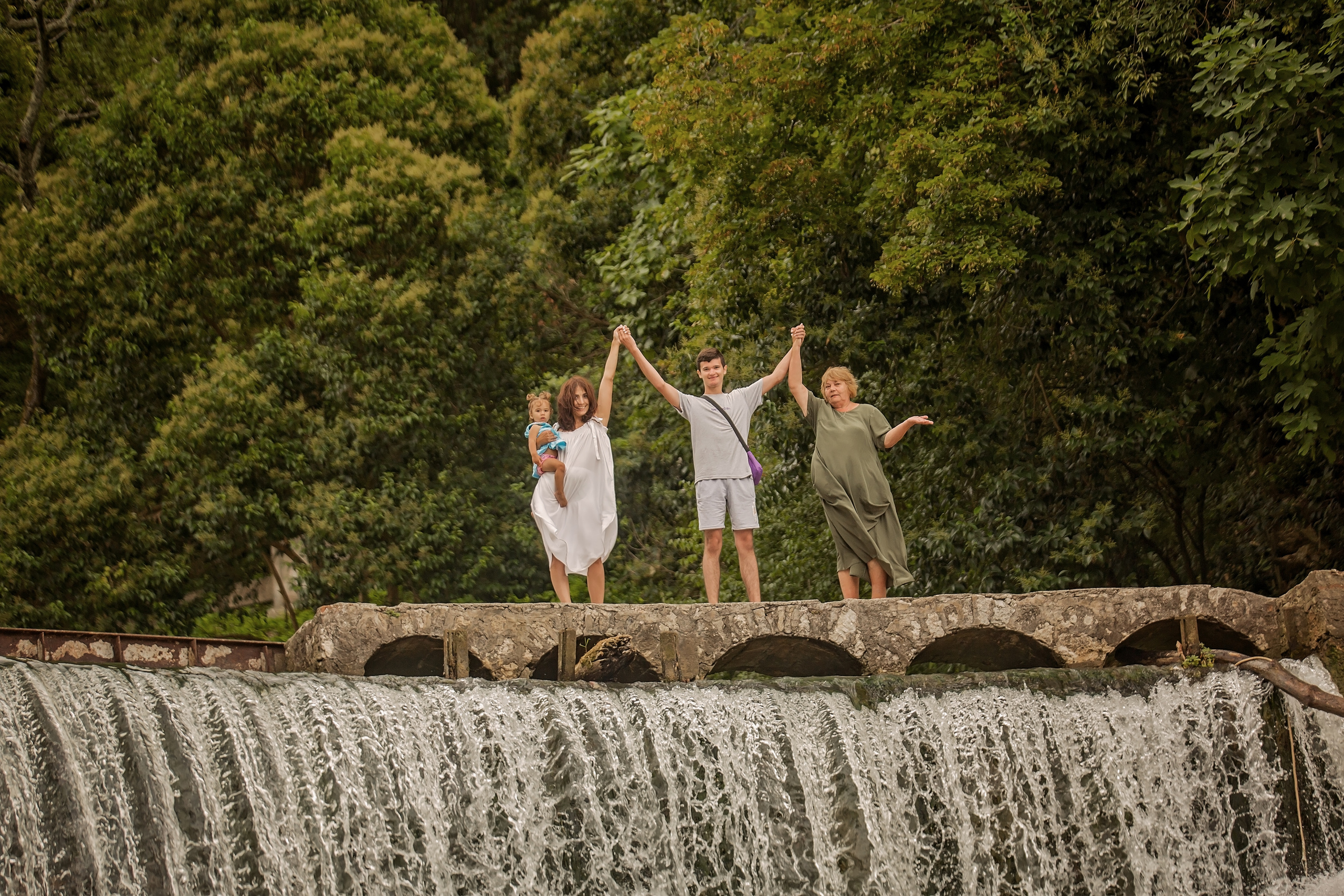 Семейный отдых в Новом Афоне. Свадебный и семейный фотограф в Абхазии Эля Цишба