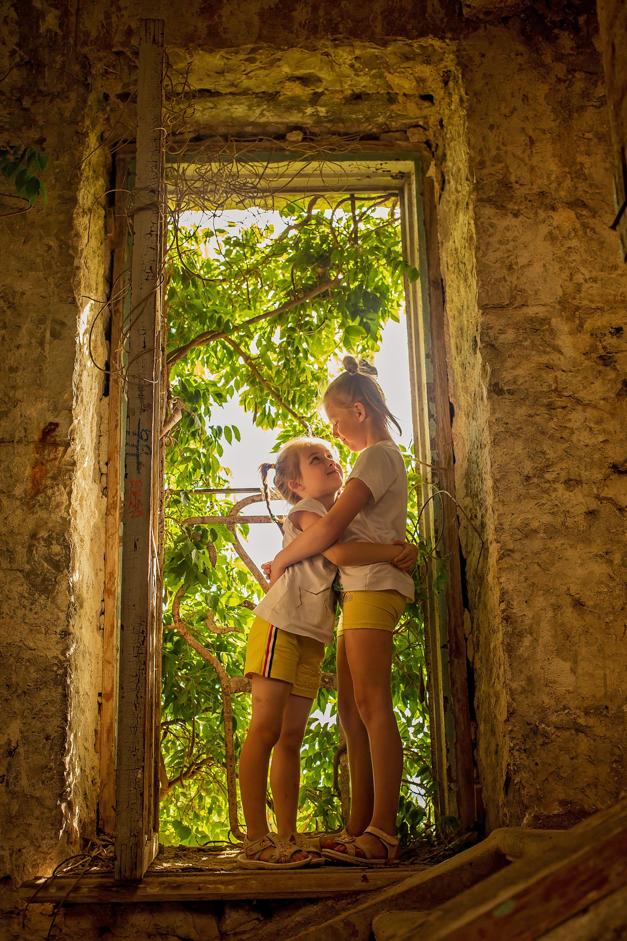 Замок принца Ольденбургского. Свадебный и семейный фотограф в Абхазии Эля Цишба