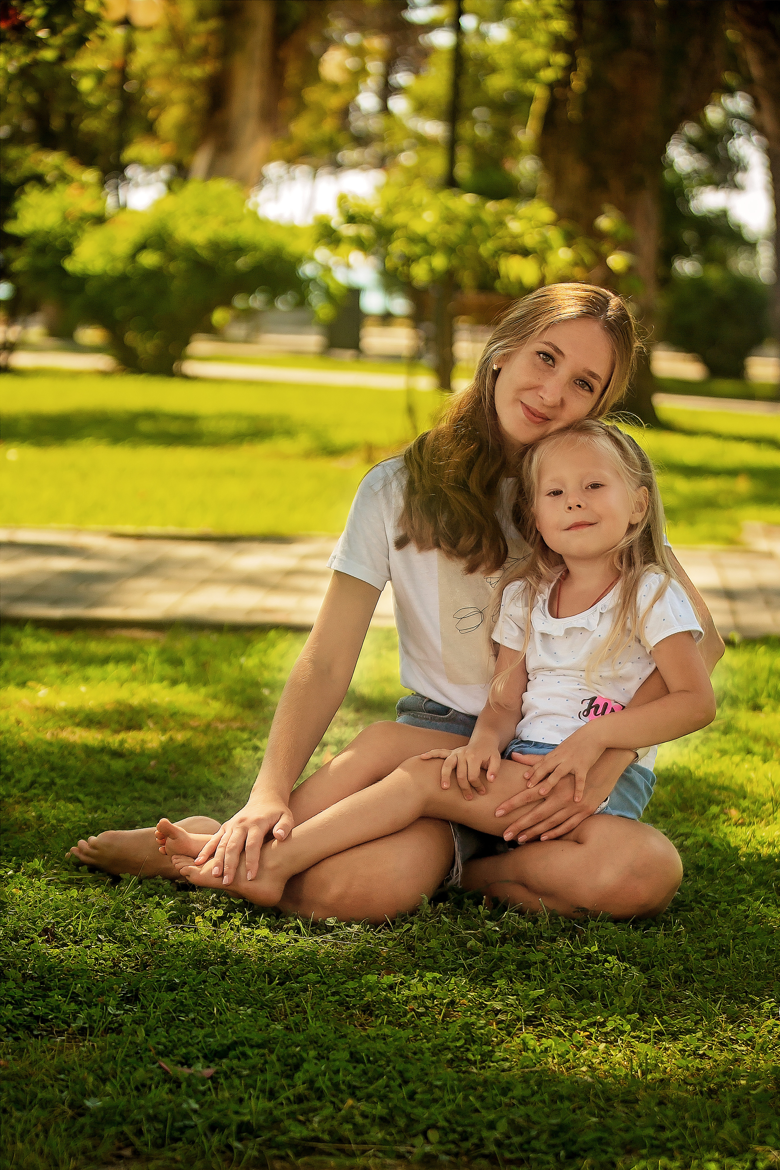 Прогулка по Сухумской Набережной. Свадебный и семейный фотограф в Абхазии Эля Цишба