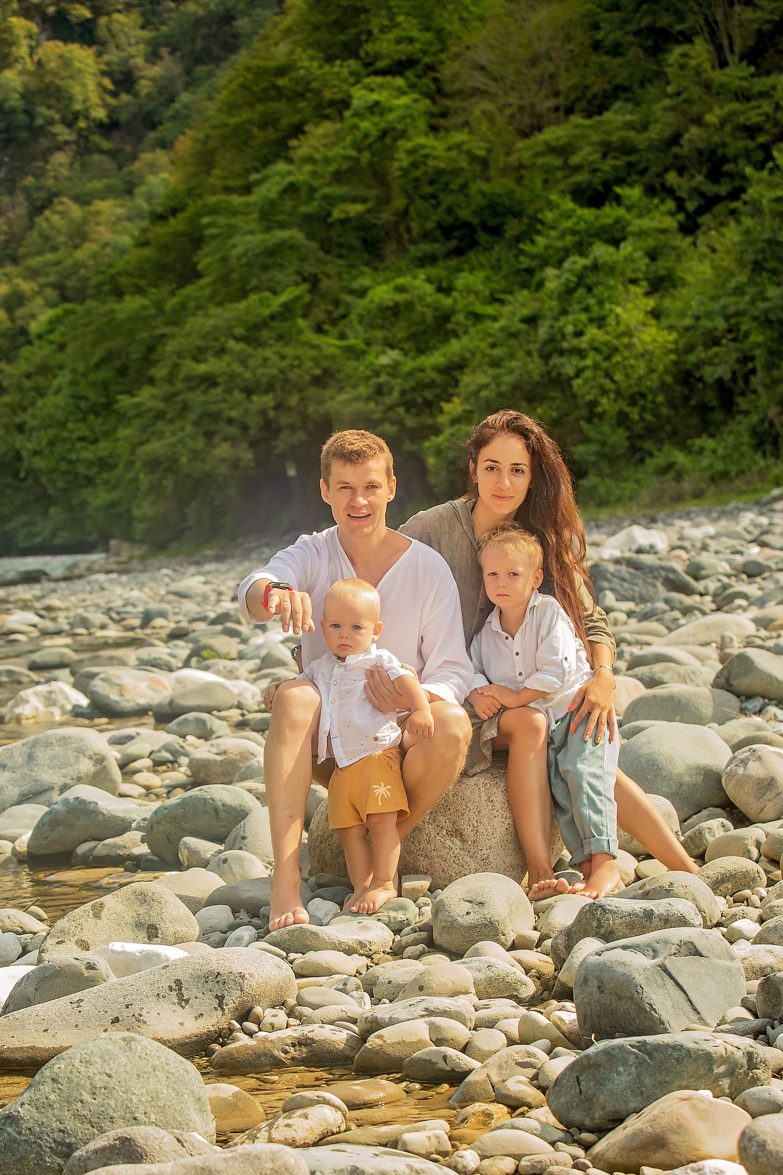 Счастливые минуты. Свадебный и семейный фотограф в Абхазии Эля Цишба