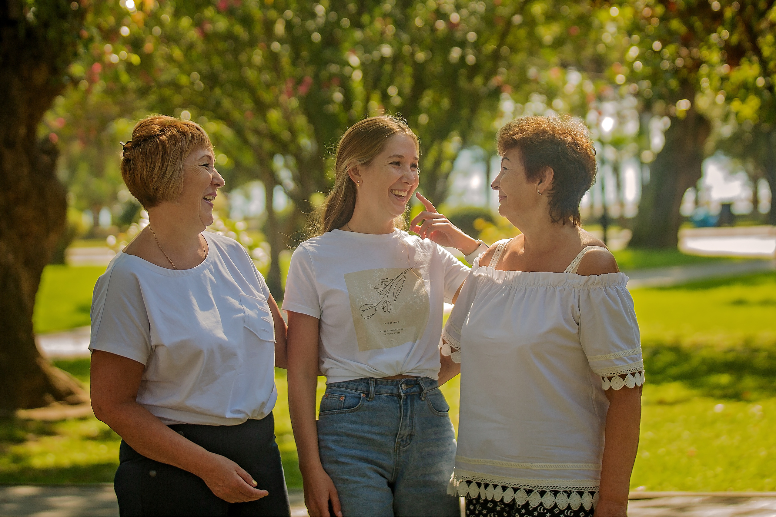 Прогулка по Сухумской Набережной. Свадебный и семейный фотограф в Абхазии Эля Цишба