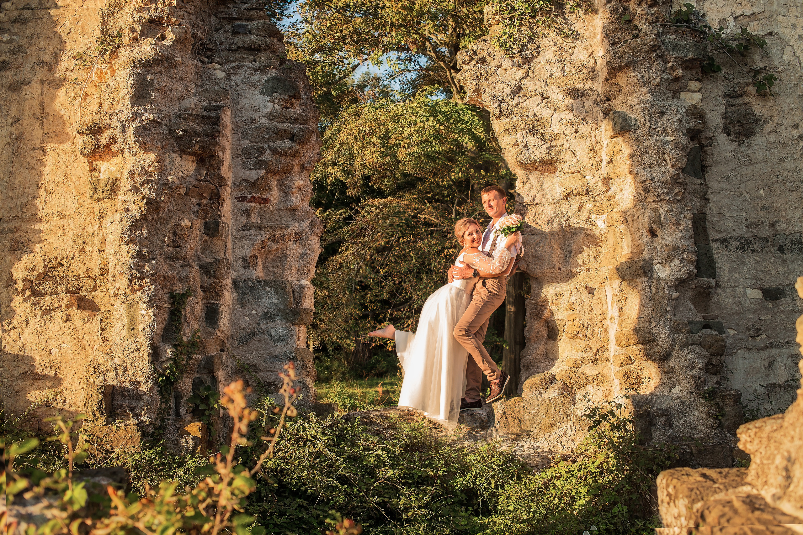 Свадебная фотоистория. Свадебный и семейный фотограф в Абхазии Эля Цишба