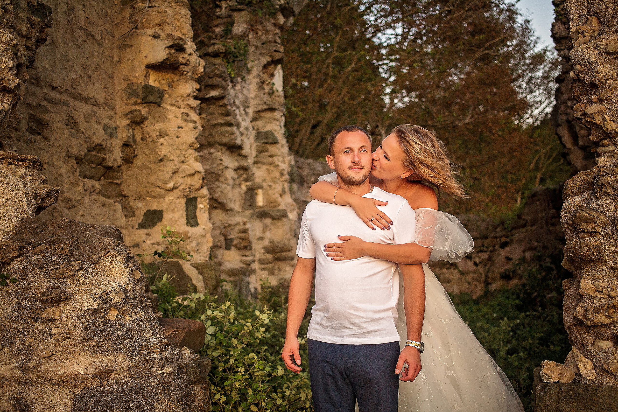 Свадебная сказка. Свадебный и семейный фотограф в Абхазии Эля Цишба