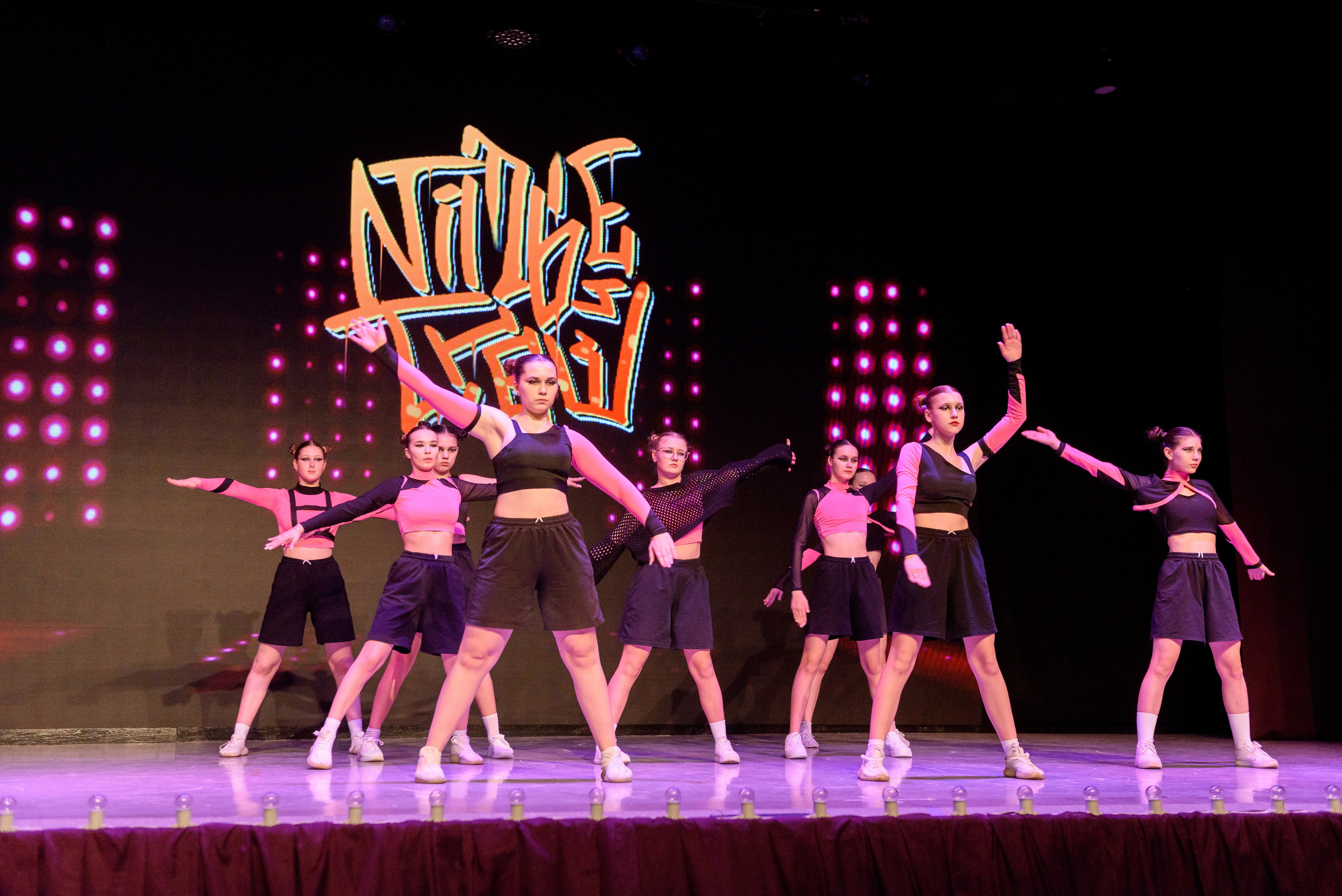 Отчётный концерт «Зажигай». Главная