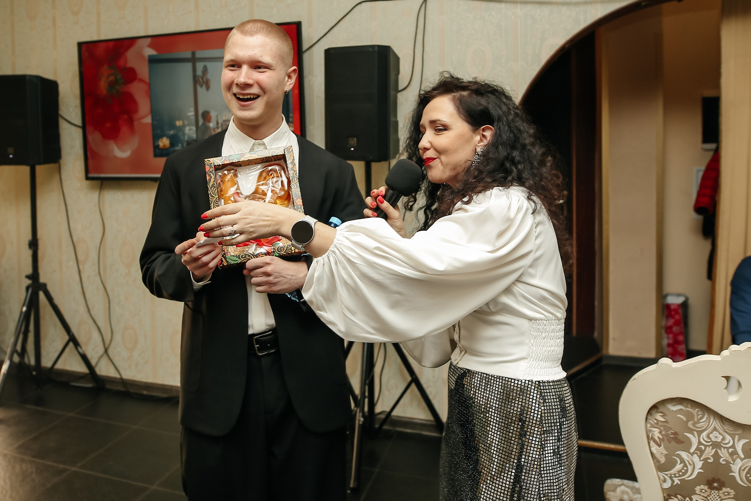 Юбилей Сергея 65 лет 8 марта 2025 г. Свадебный ведущий в Москве Саксофон на свадьбу