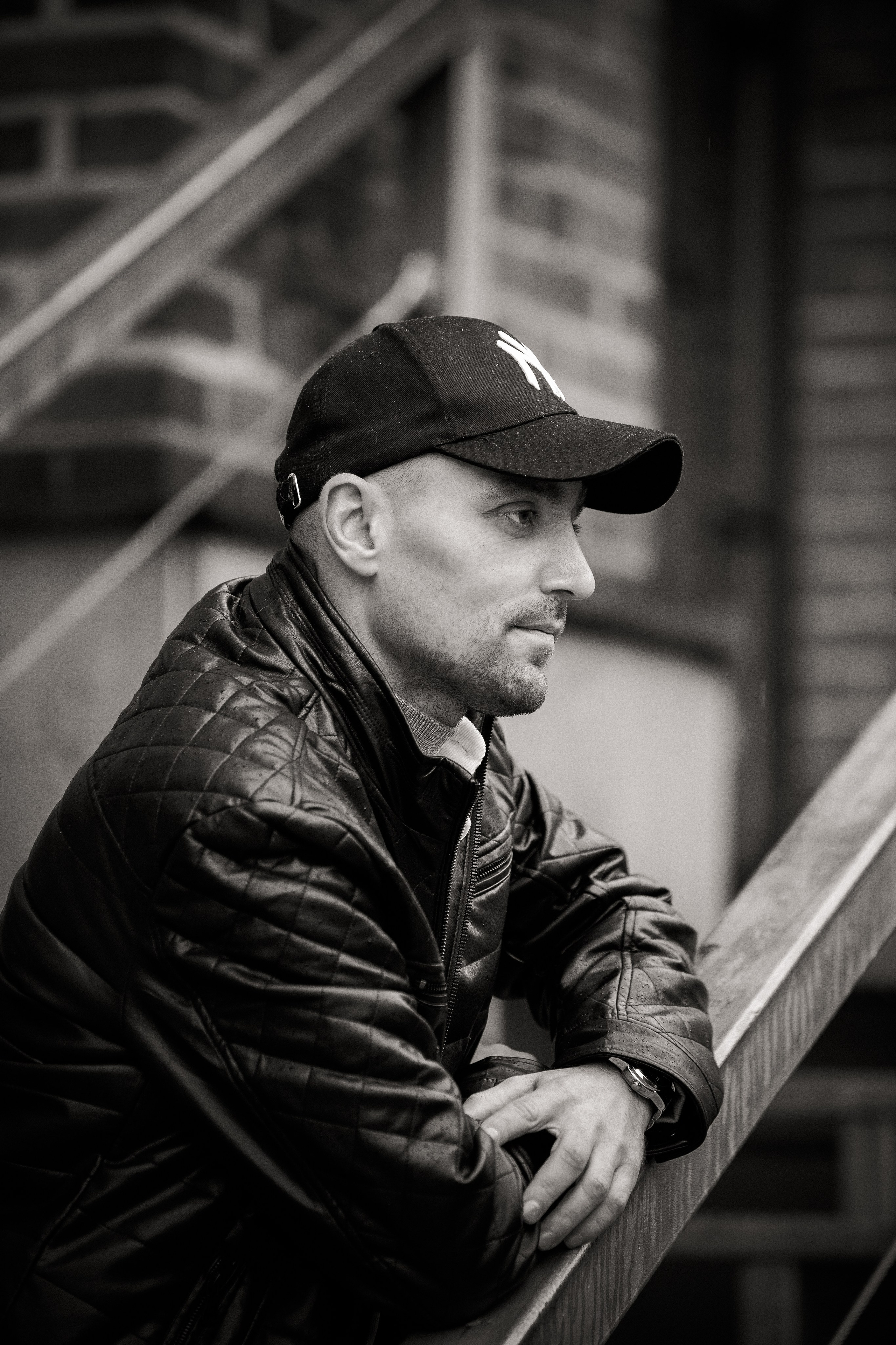 Мужская фотосессия на улице. Свадебный и семейный фотограф в Москве и Подмосковье Лариса Козлова