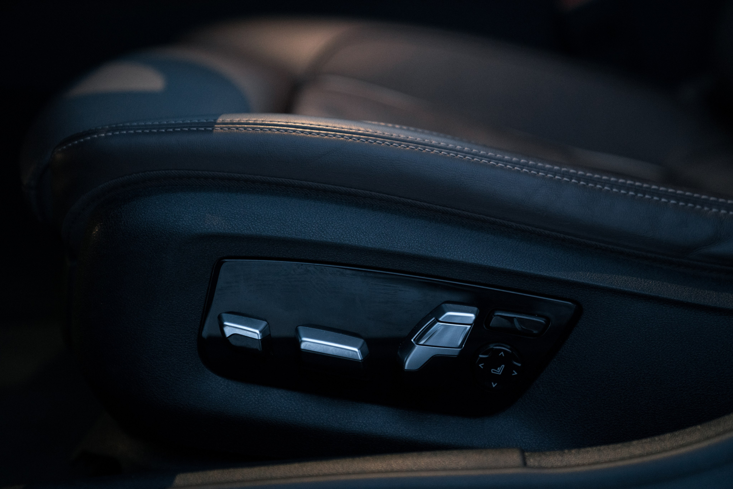 BMW M550i XDrive. Идеальные портреты для соцсетей — Фотограф Ленар