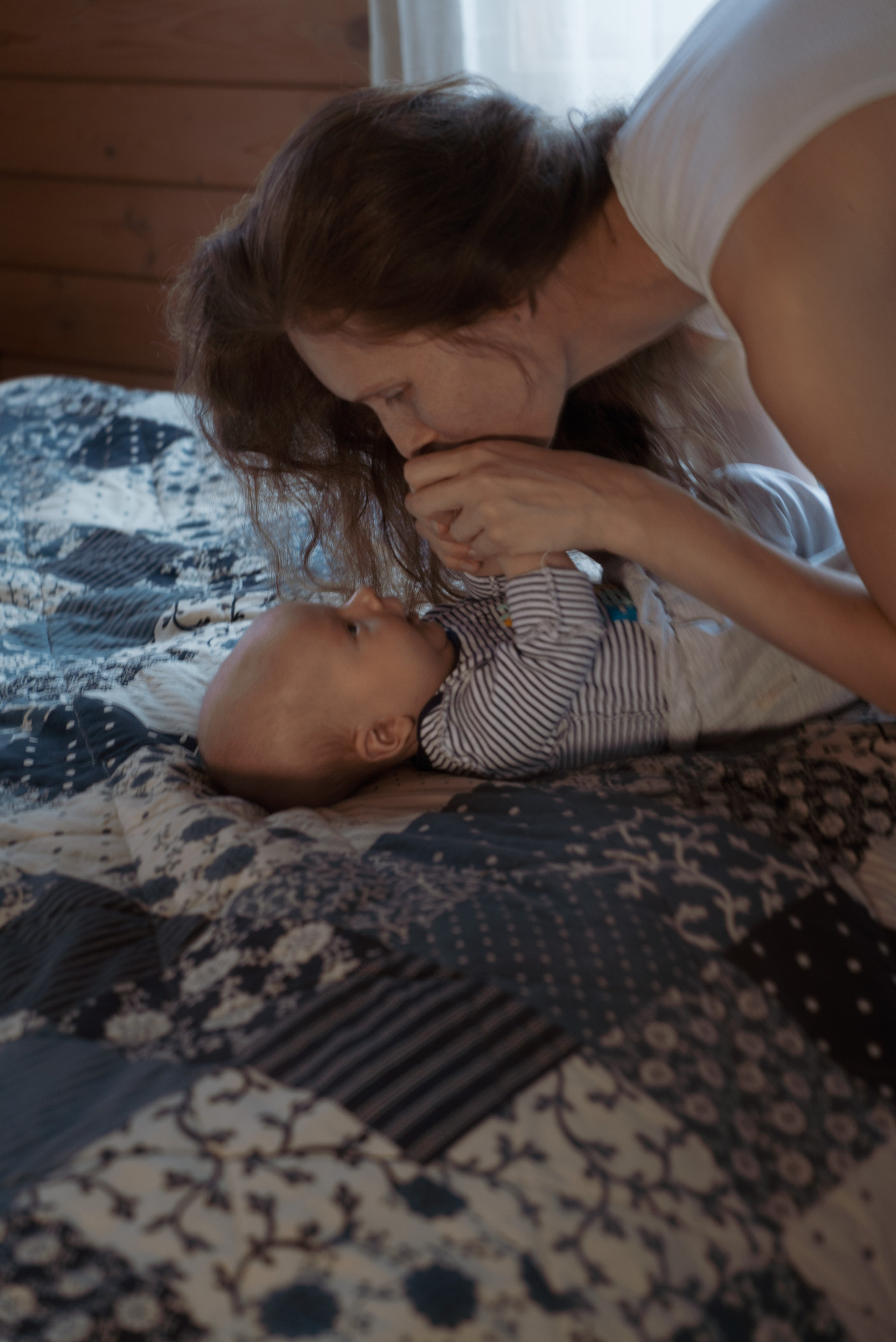 Домашняя фотосессия с двумя детьми. Видеограф Осинина Татьяна — видеосъемка в Москве