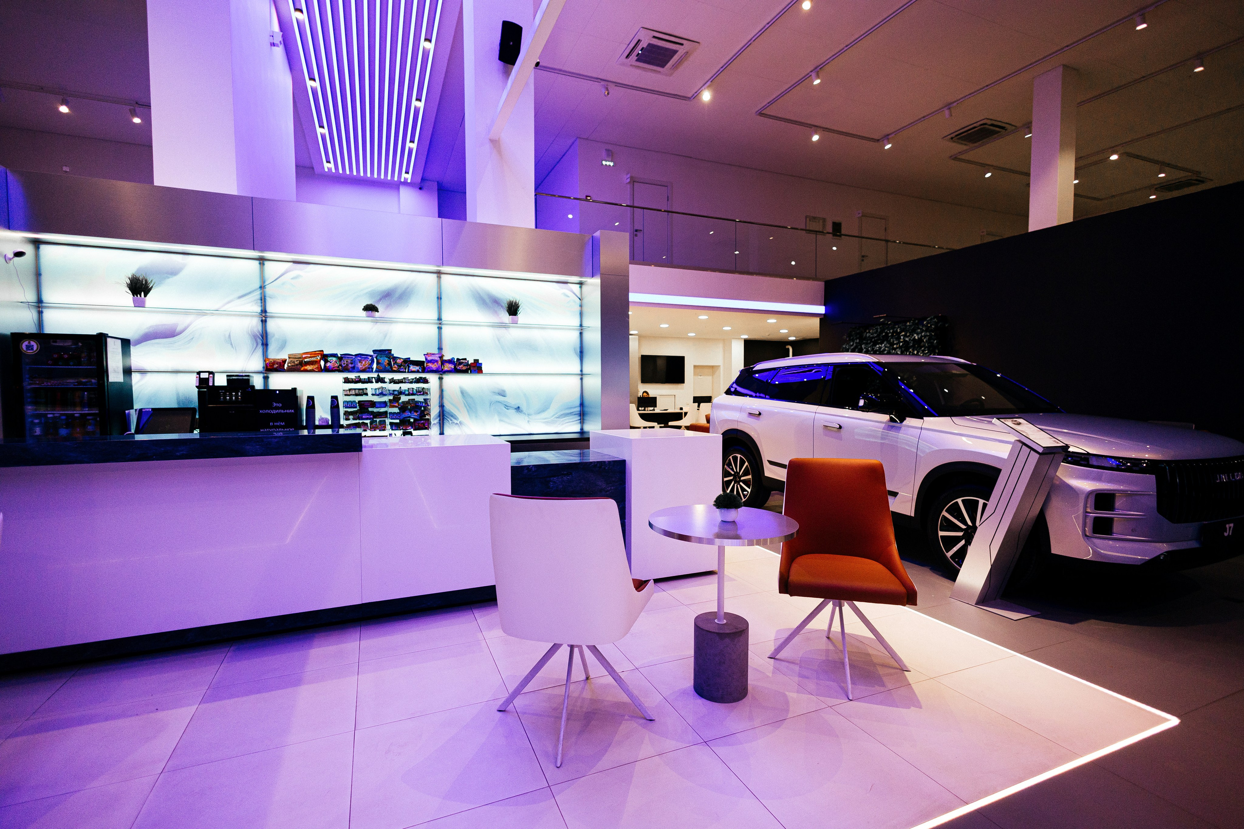 Автосалон OMODA \ Jaecoo \ Changan. Фотограф в Краснодаре Лагунов Владимир