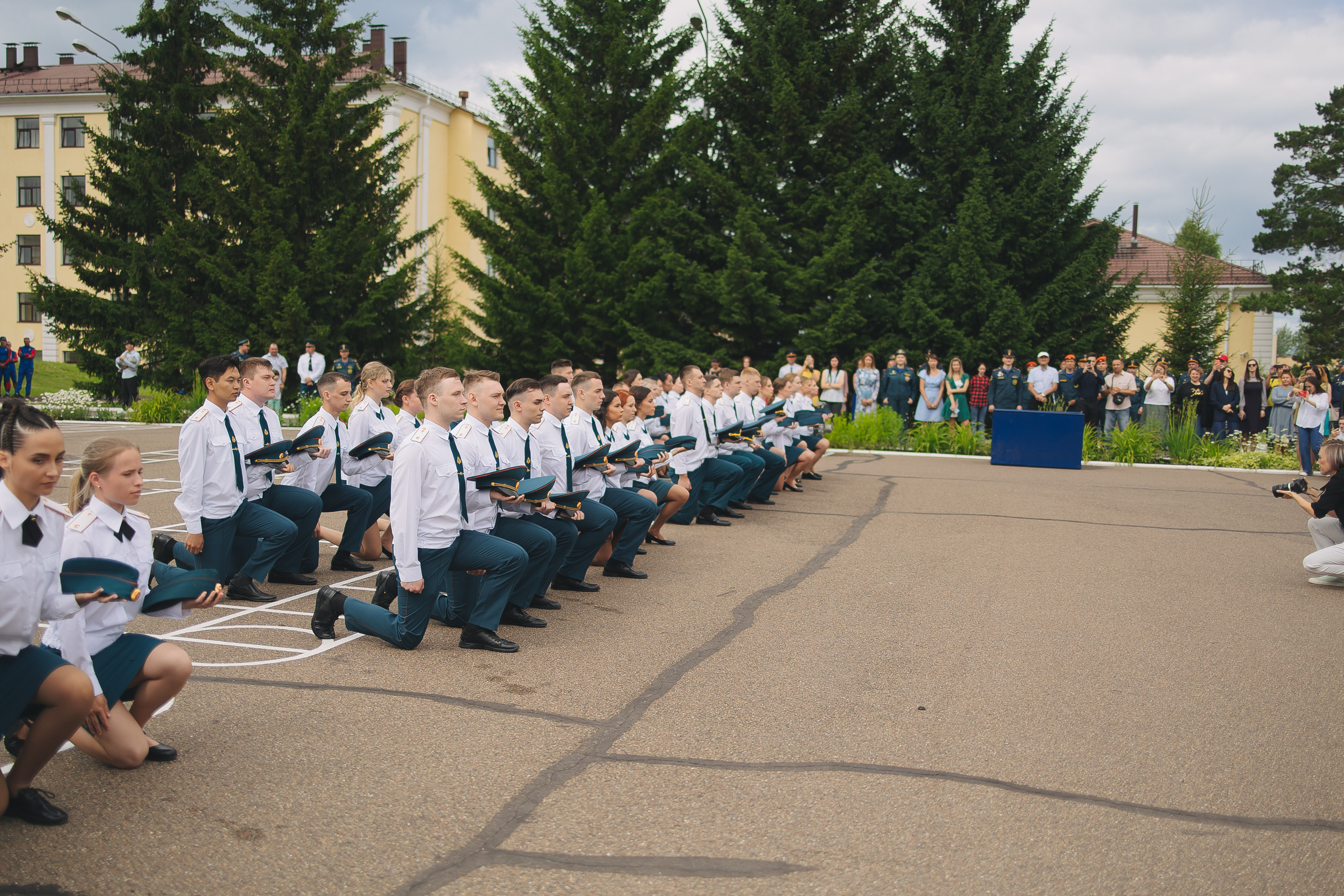 Выпускной МЧС. Свадебный и женский фотограф