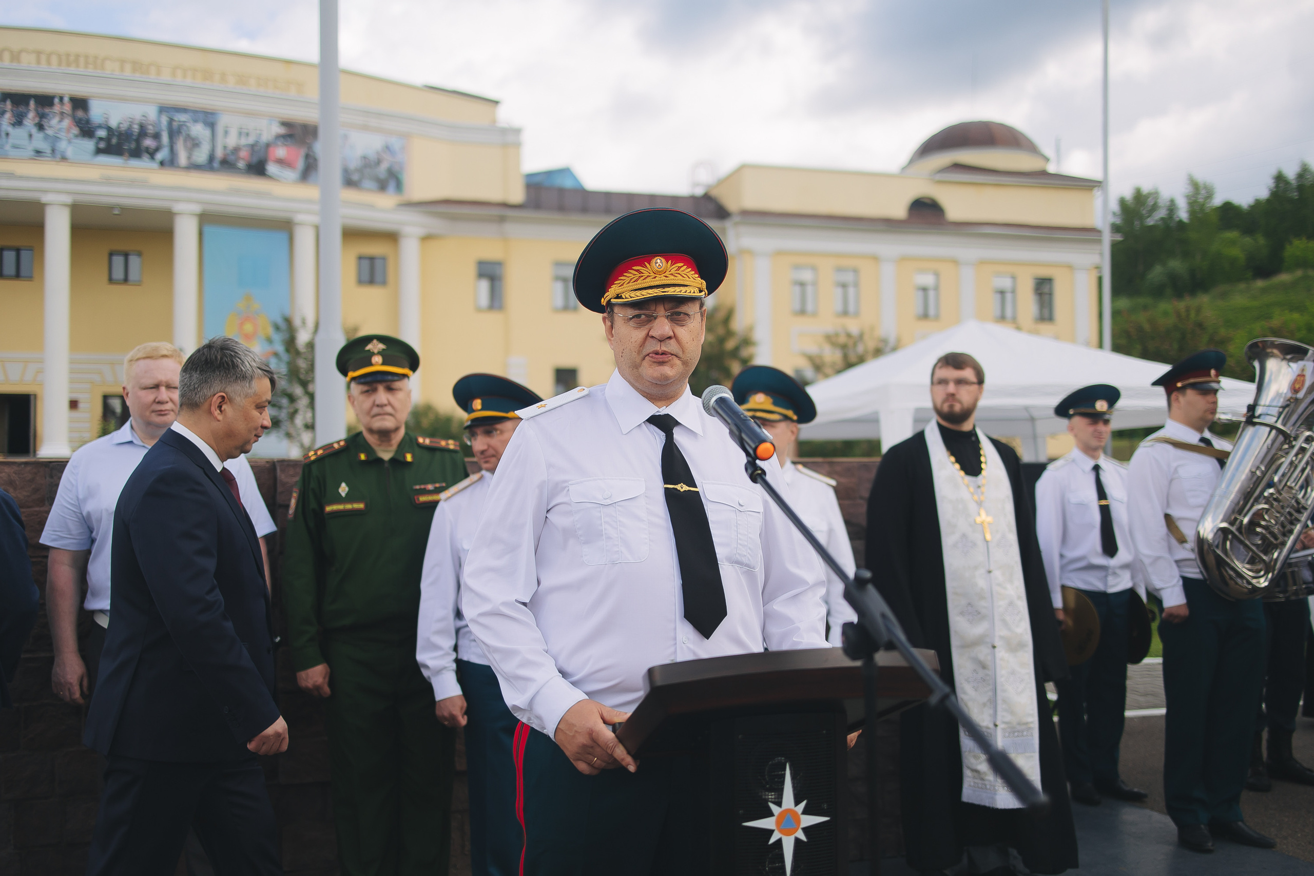 Выпускной МЧС. Свадебный и женский фотограф