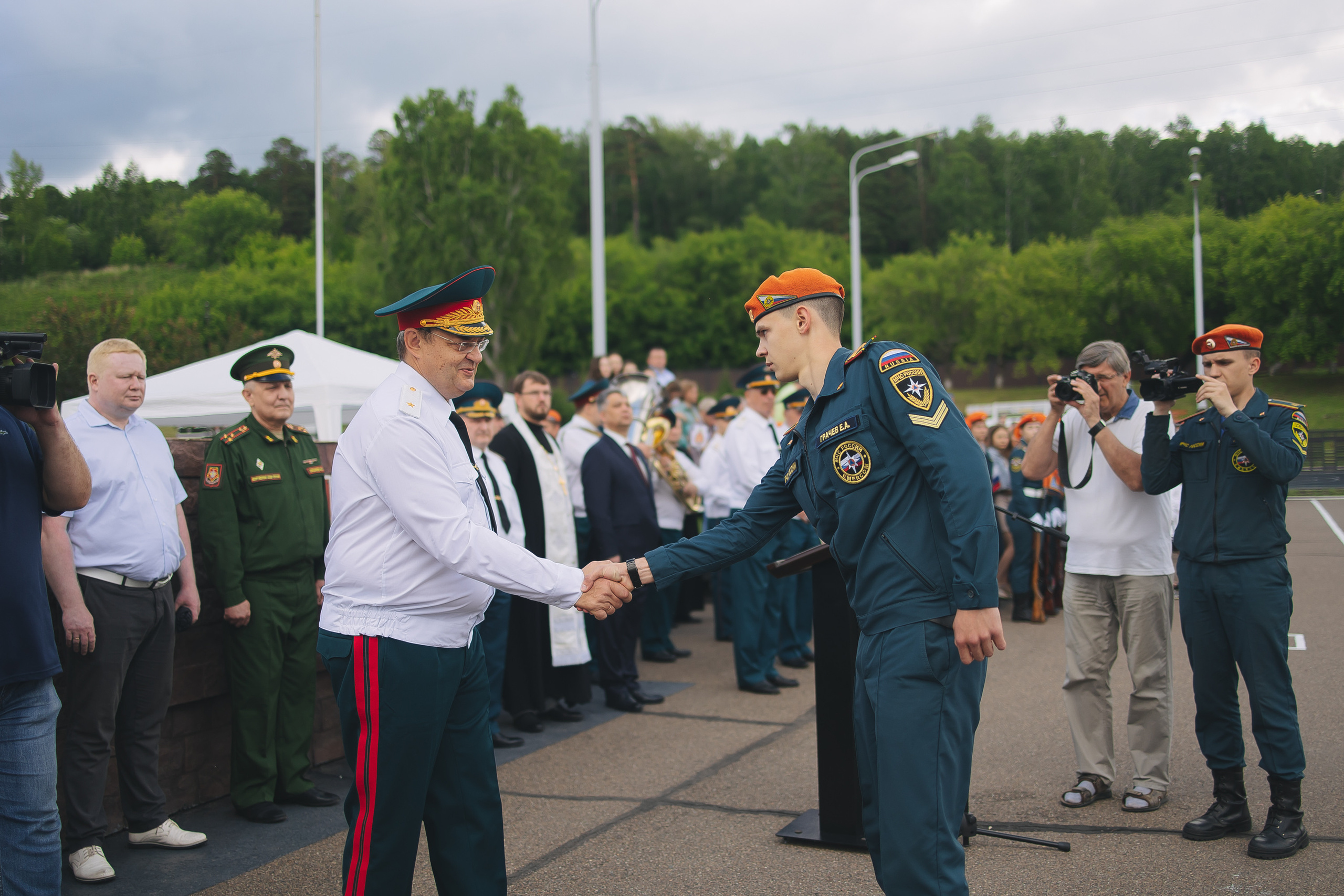 Выпускной МЧС. Свадебный и женский фотограф