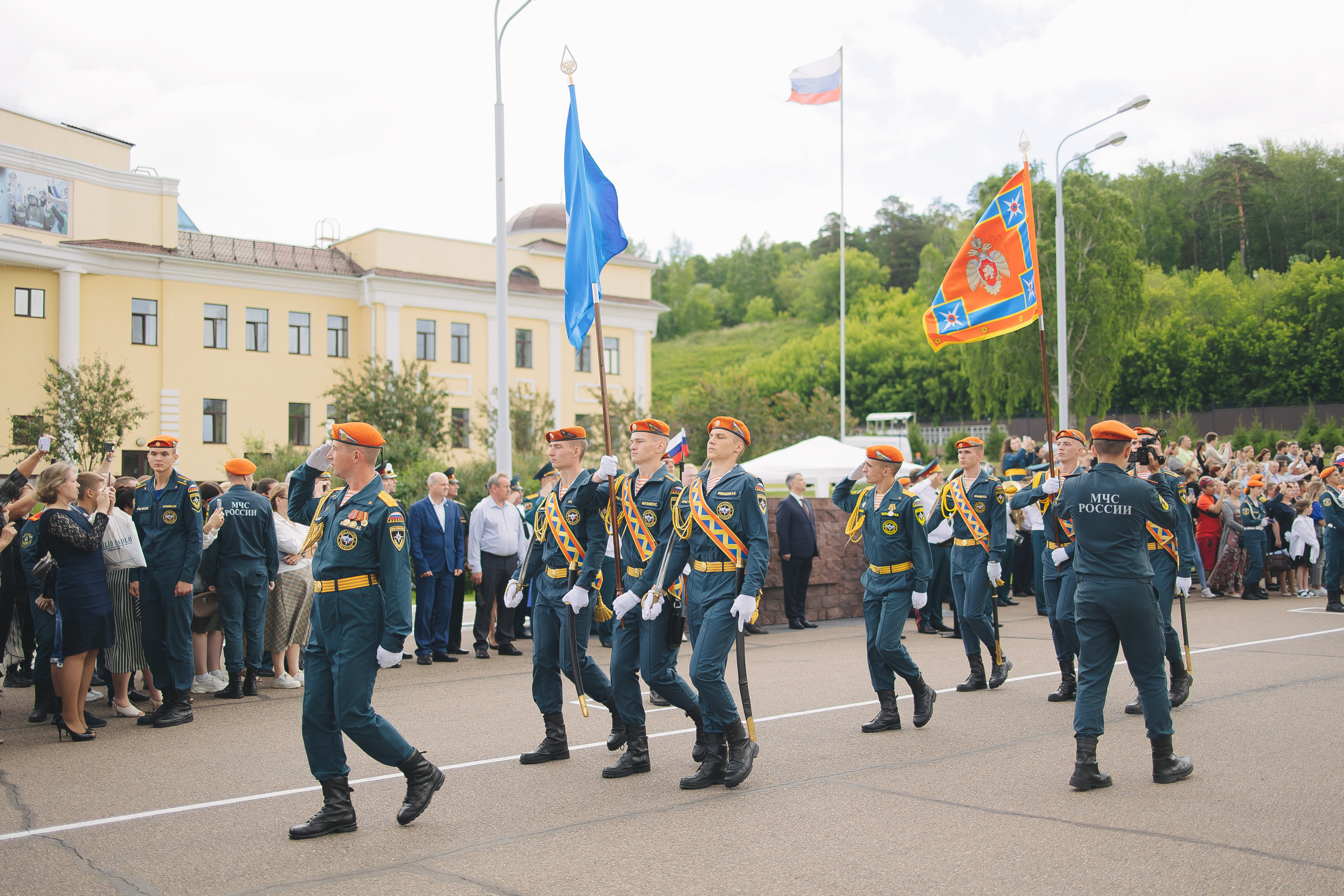 Выпускной МЧС. Свадебный и женский фотограф