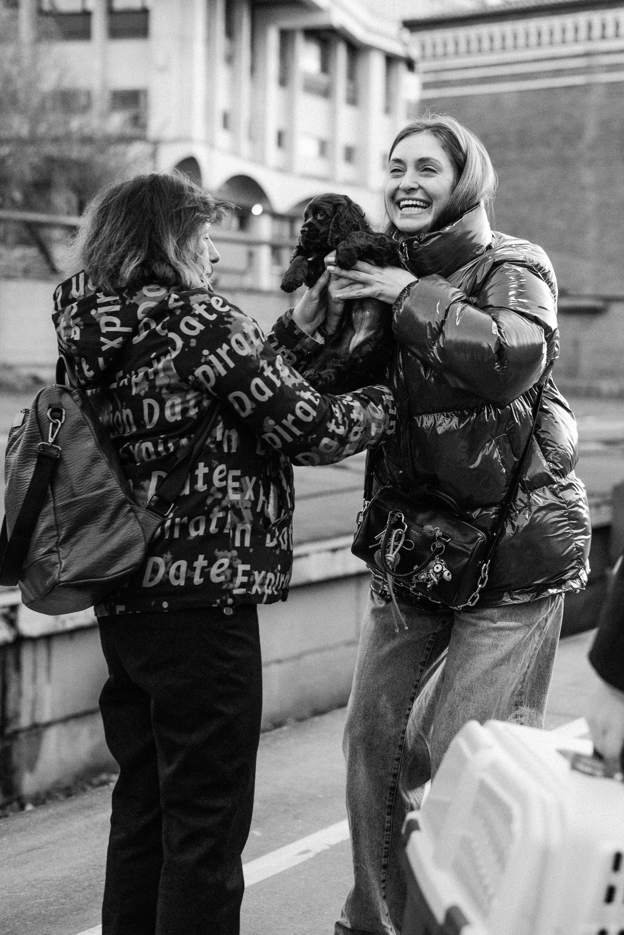 Mary & Busya’s first meeting. Natalia Finch Photography — Family, Kids & Pet Photographer in Chicago, IL