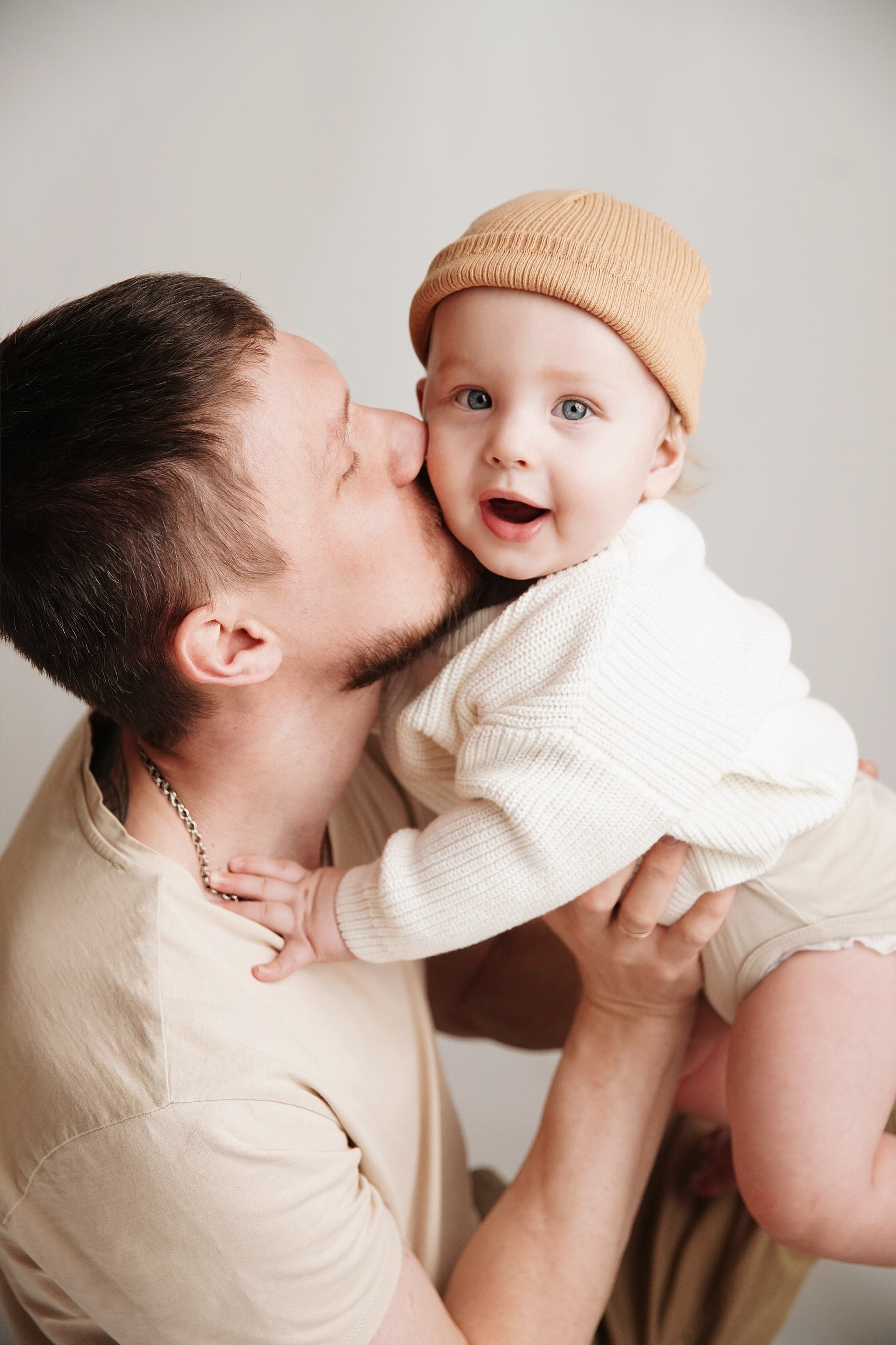 Минимализм. Фотограф новорожденных. Семейный и детский фотограф в городе Сургуте