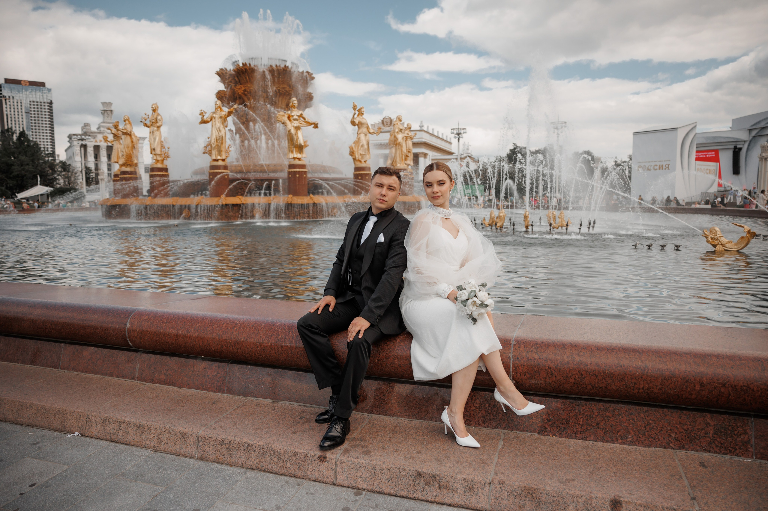 Анна и Сергей, Особняк Муравьевых-Апостолов, прогулка по ВДНХ, ресторан «Домик в саду». Свадебный и репортажный фотограф (Москва, Королев и другие)