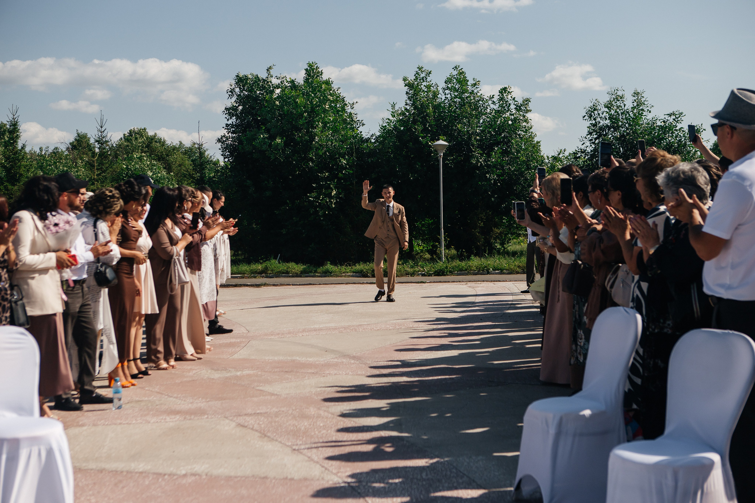 Свадьба в Динопарке. Свадебный фотограф Виктория Чуйко Магнитогорск. Визуал для бизнеса