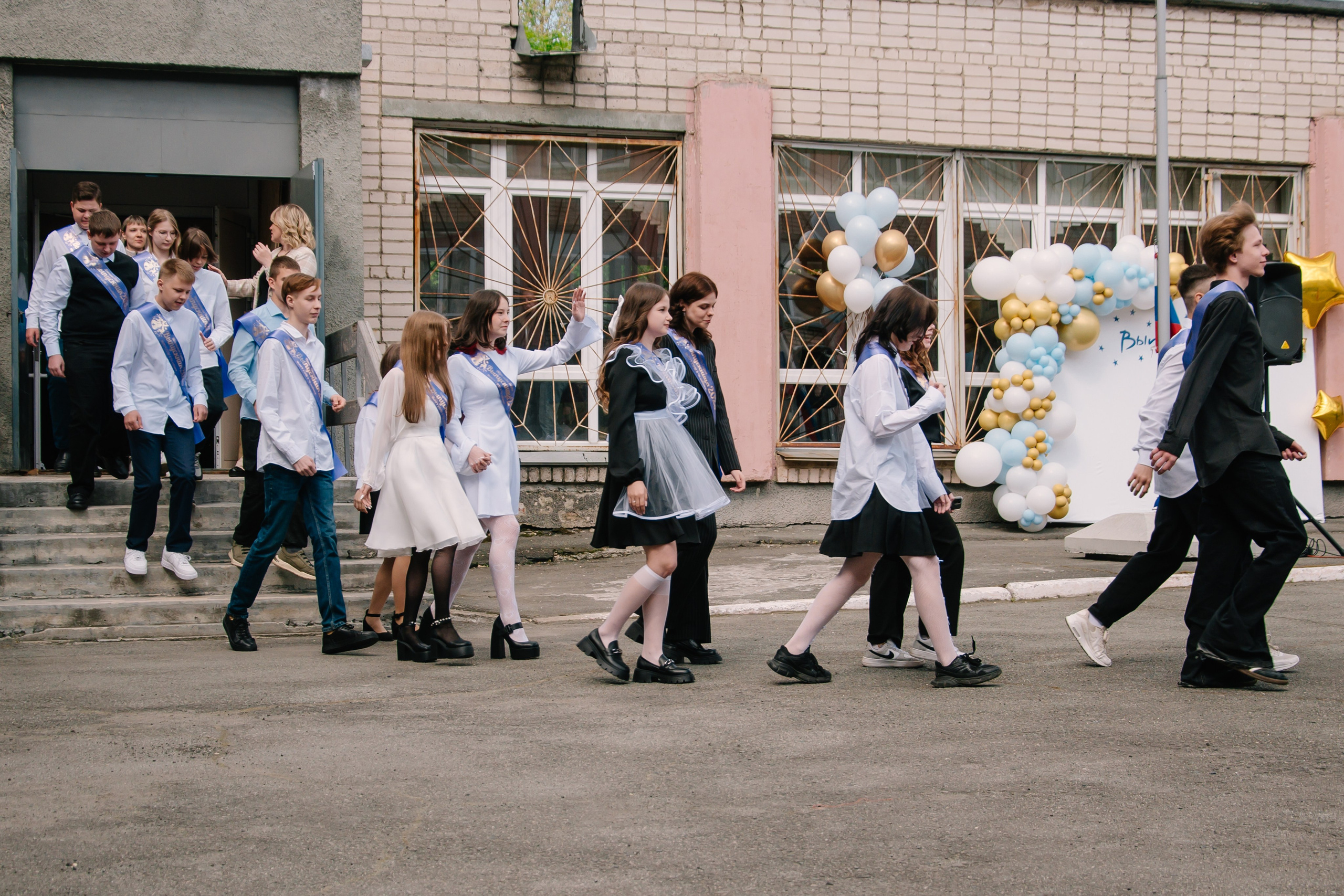 Выпускной 9 класс. Фотограф в Челябинске Любовь Денисенко